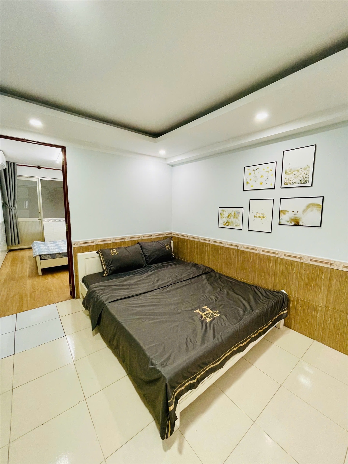 Phòng trọ Wish Home Lạc Long Quân - Tân Bình - Phòng (*)