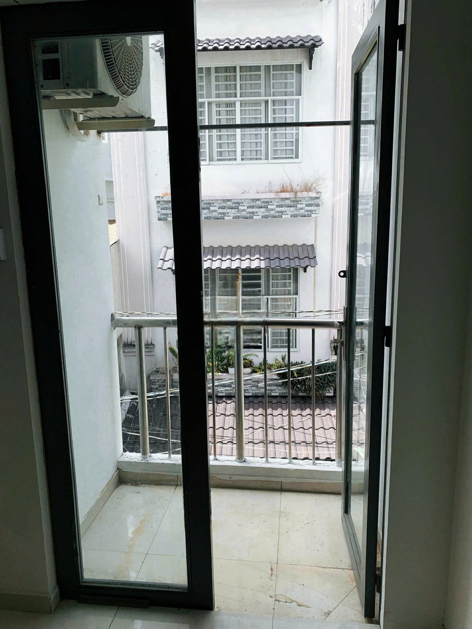 Phòng trọ Studio 40m2 tại DSD Home Phạm Văn Bạch - Tân Bình - Ban công