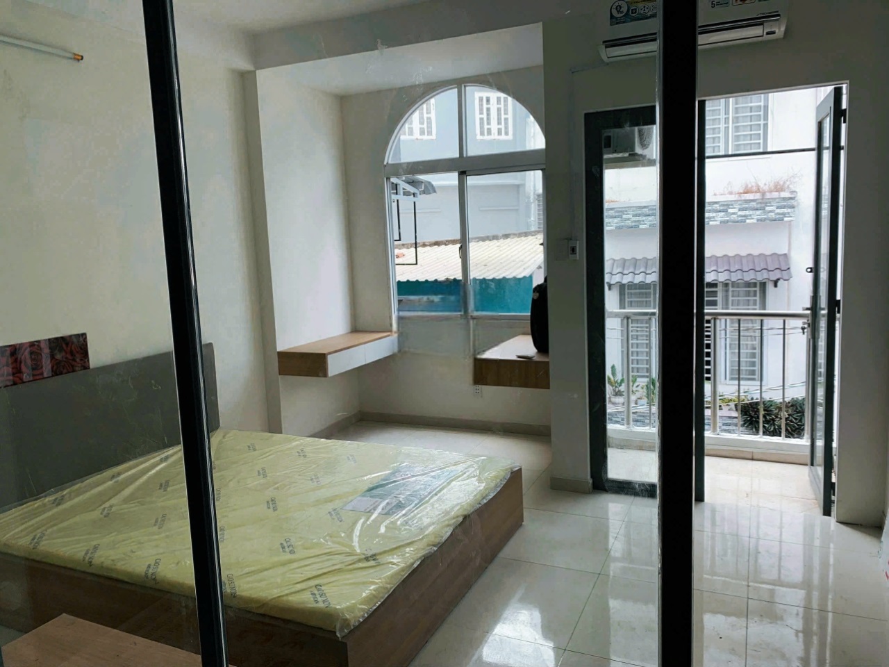 Phòng trọ DSD Home Phạm Văn Bạch - Tân Bình - Phòng (*)