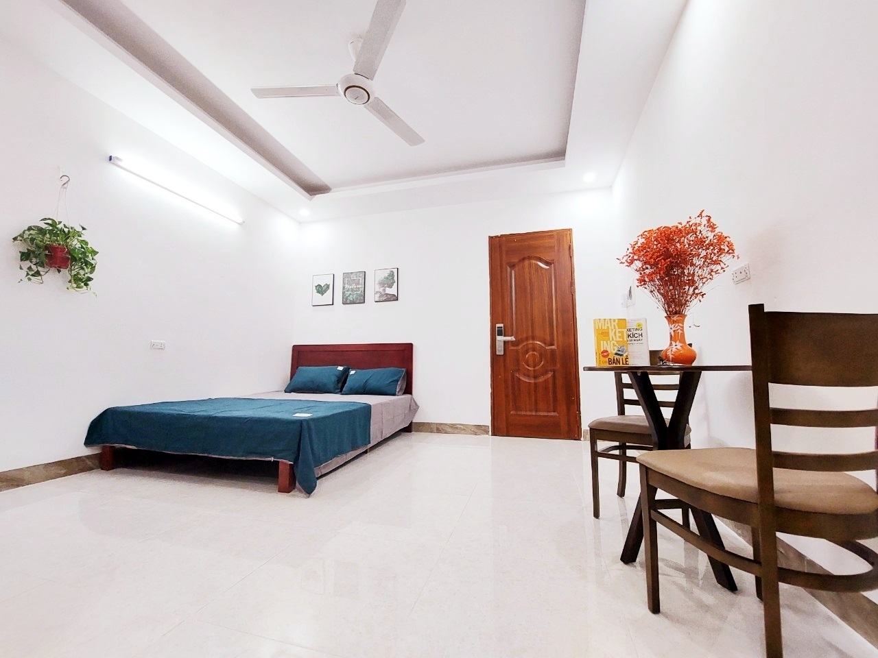 Phòng trọ 1 Phòng ngủ 28m2 tại Suha Home Nguyễn Ngọc Vũ - Cầu Giấy - Phòng khách