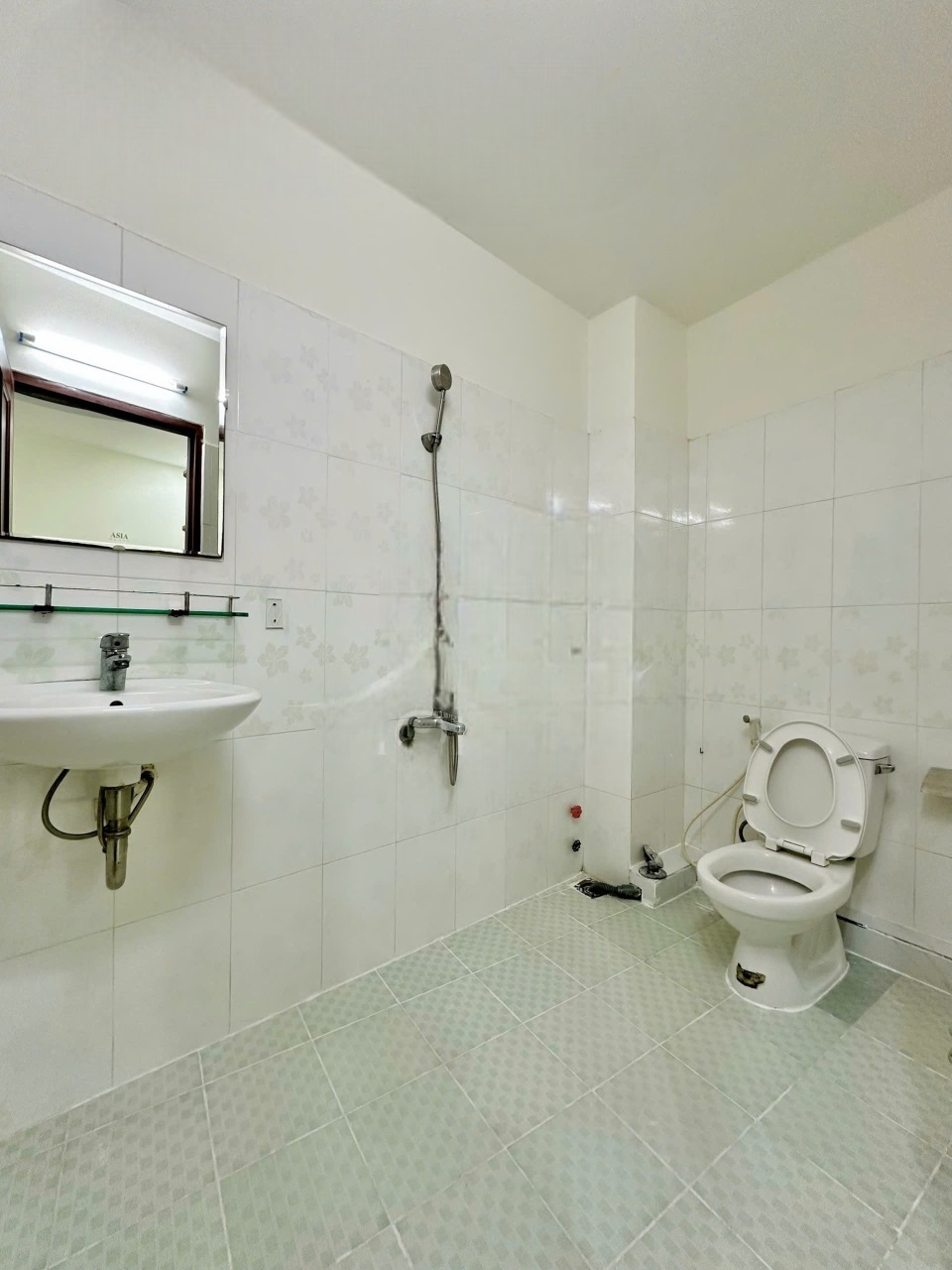 Phòng trọ Studio 20m2 tại NG Home Nguyễn Thái Sơn - Gò Vấp - Phòng tắm