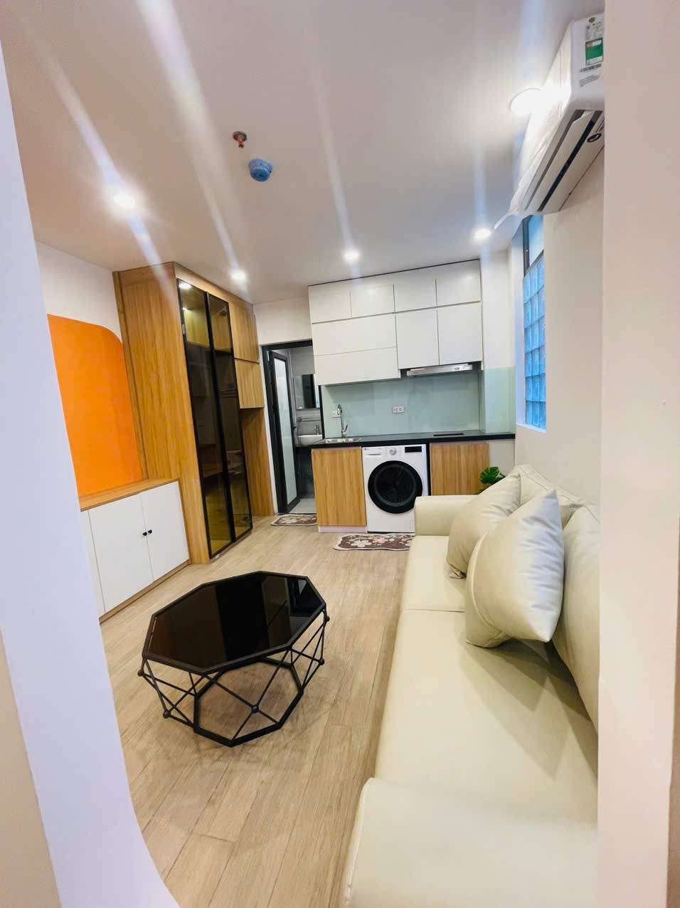 Phòng trọ 1 Phòng ngủ 35m2 tại VVH House Mỹ Đình - Nam Từ Liêm - Phòng khách