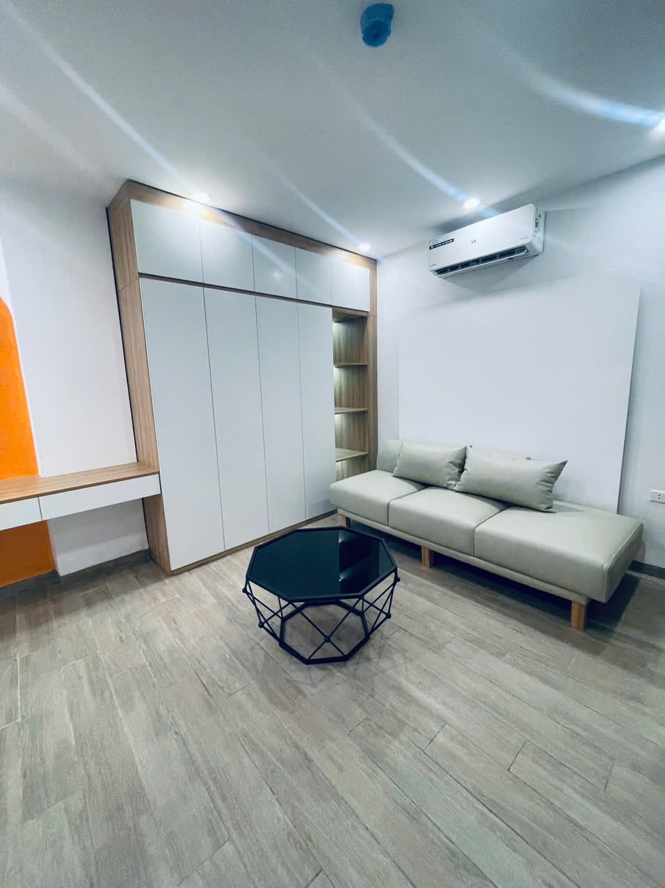 Phòng trọ 1 Phòng ngủ 35m2 tại VVH House Mỹ Đình - Nam Từ Liêm - Phòng khách