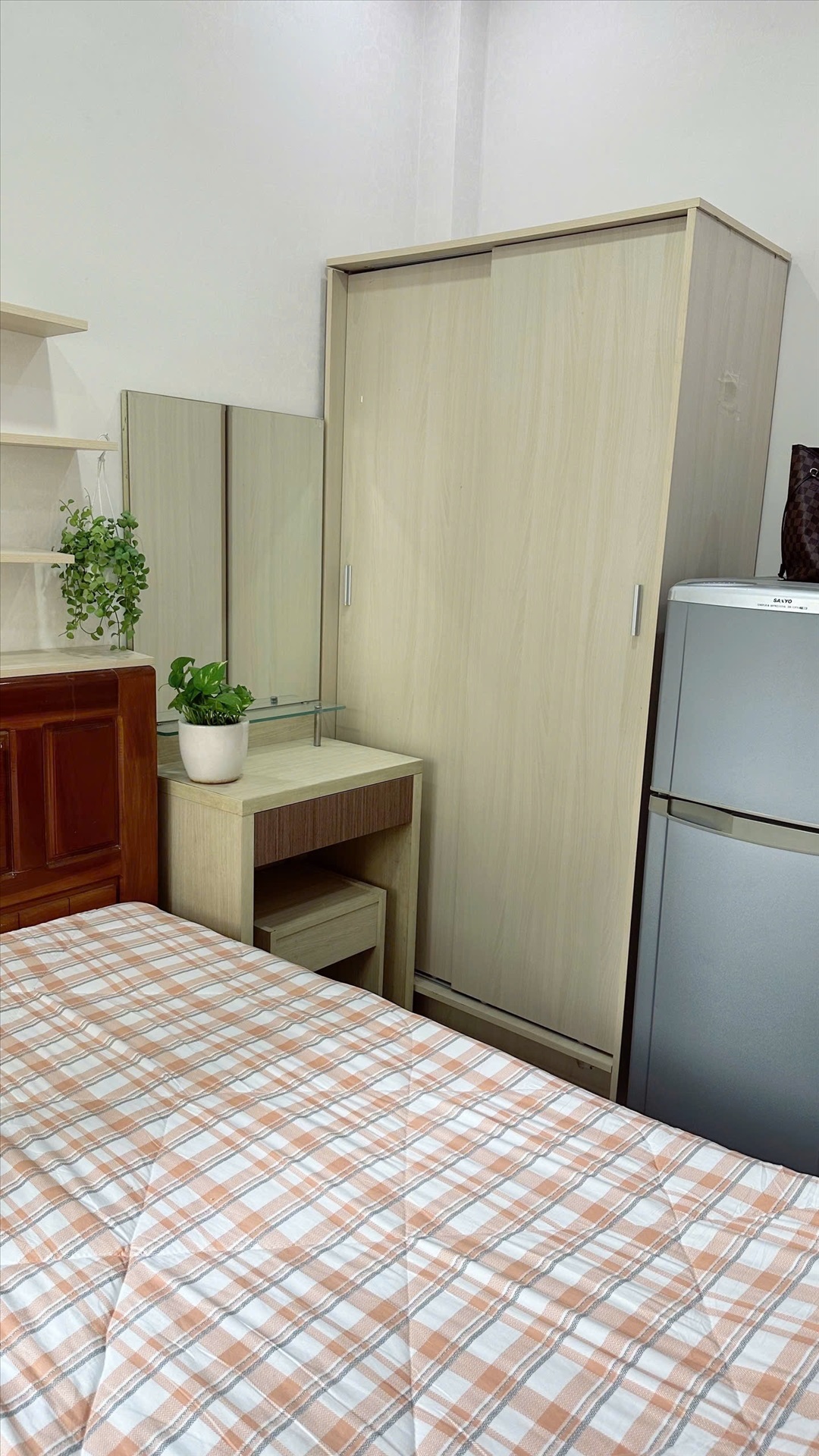 Phòng trọ TL Home Hồ Hảo Hớn - Quận 1