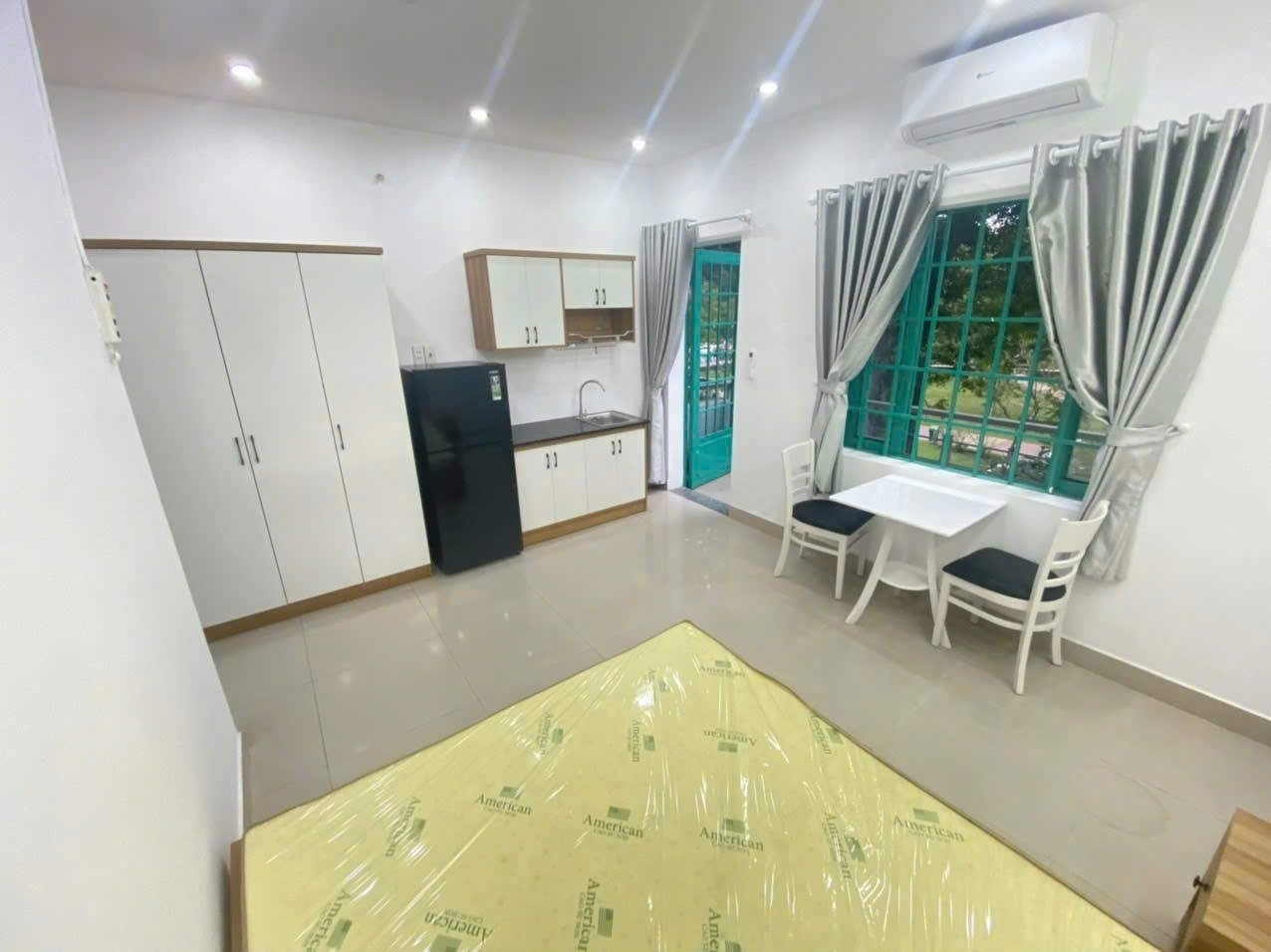 Phòng trọ Studio 25m2 tại QB Home Bạch Đằng - Tân Bình - Phòng khách
