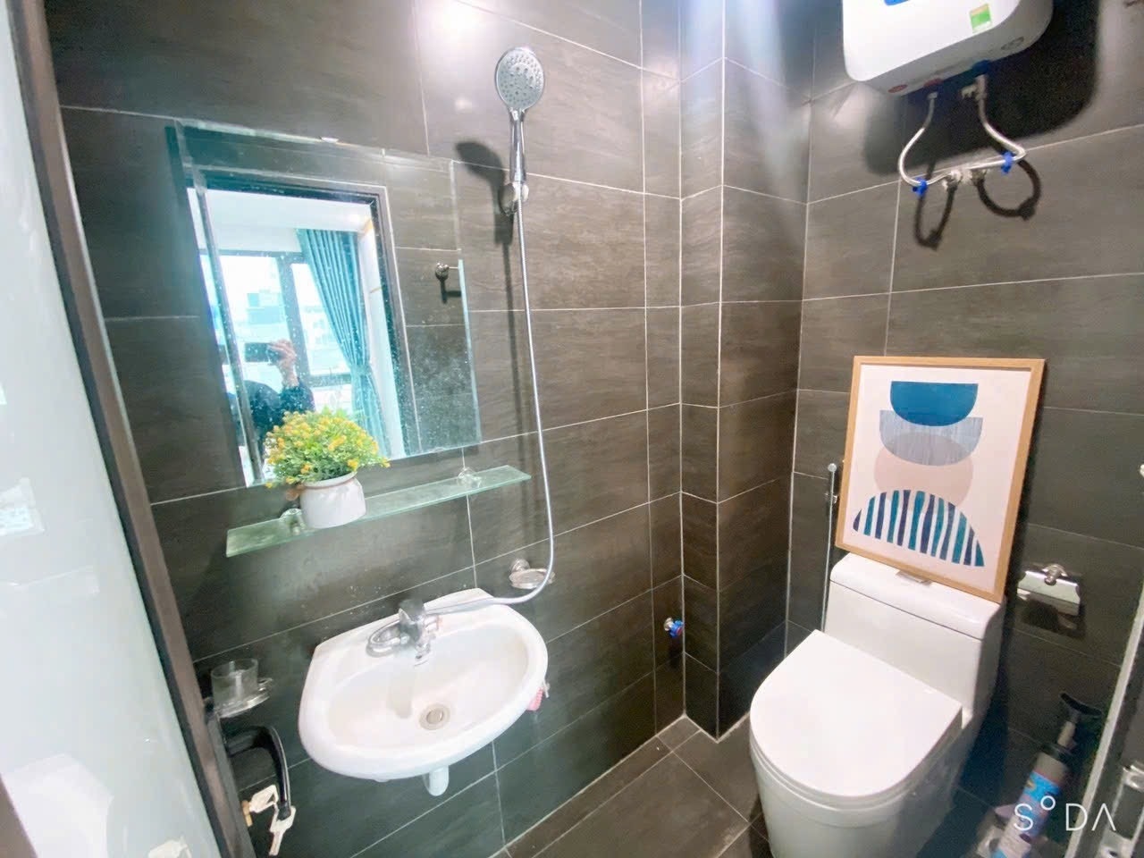 Phòng trọ Studio 30m2 tại Friends Team Đồng Me - Nam Từ Liêm  - Phòng tắm