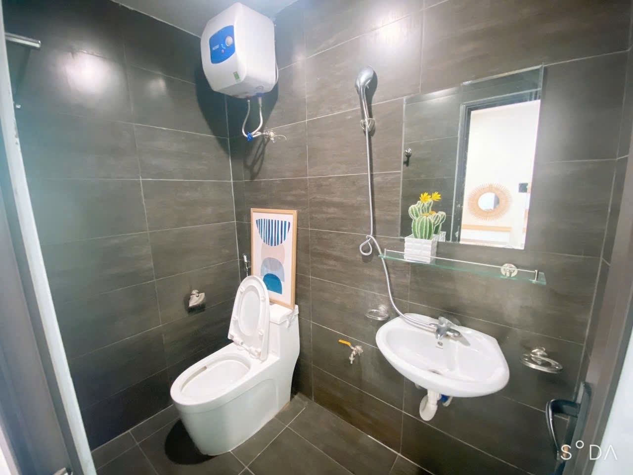 Phòng trọ Studio 30m2 tại Friends Team Đồng Me - Nam Từ Liêm  - Phòng tắm