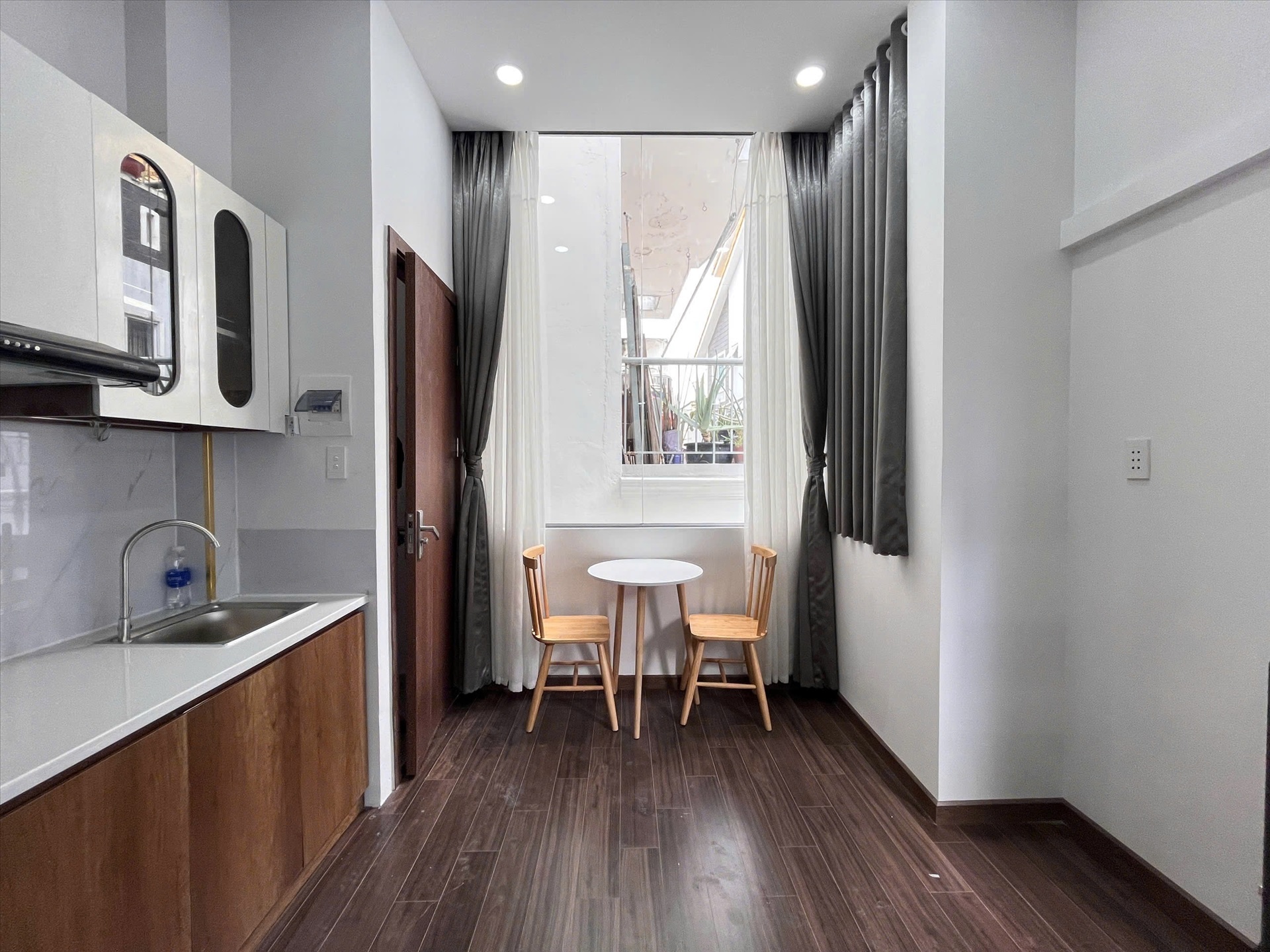Phòng trọ Duplex 20m2 tại Redhomes Hiệp Nhất - Tân Bình - Phòng ngủ