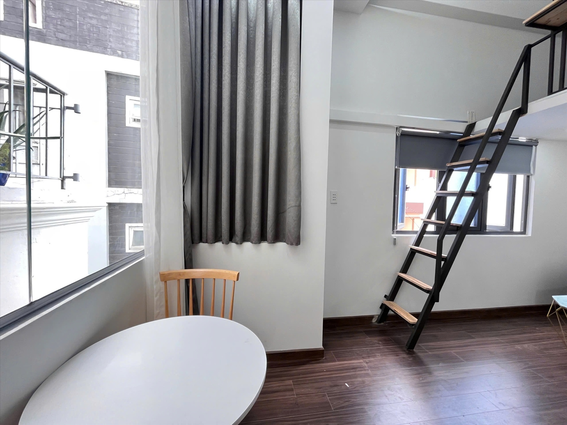 Phòng trọ Duplex 20m2 tại Redhomes Hiệp Nhất - Tân Bình - Phòng ngủ