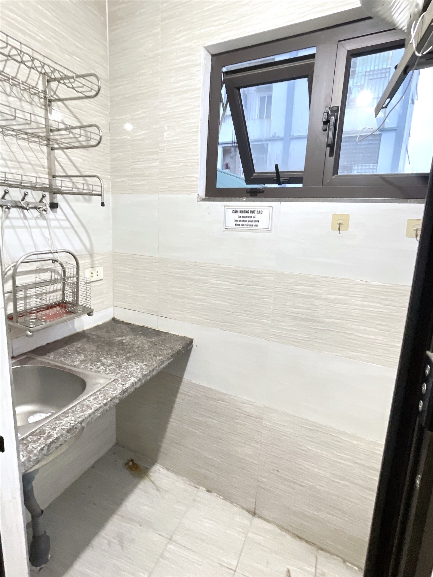 Phòng trọ Studio 25m2 tại HappyHomes Hồ Tùng Mậu - Cầu Giấy - Phòng bếp