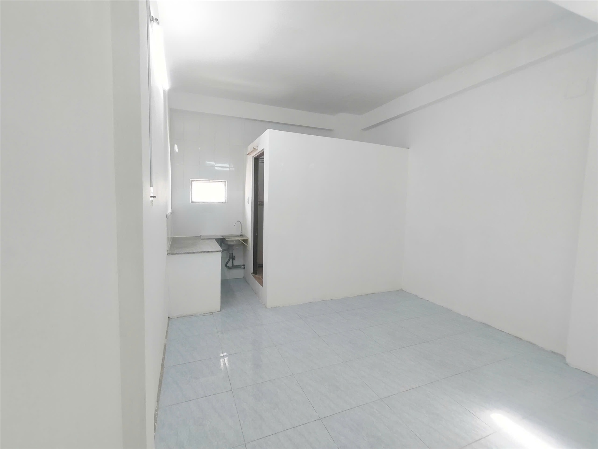 Phòng trọ Studio 18m2 tại LG Room Lê Đình Cẩn - Bình Tân - Phòng khách