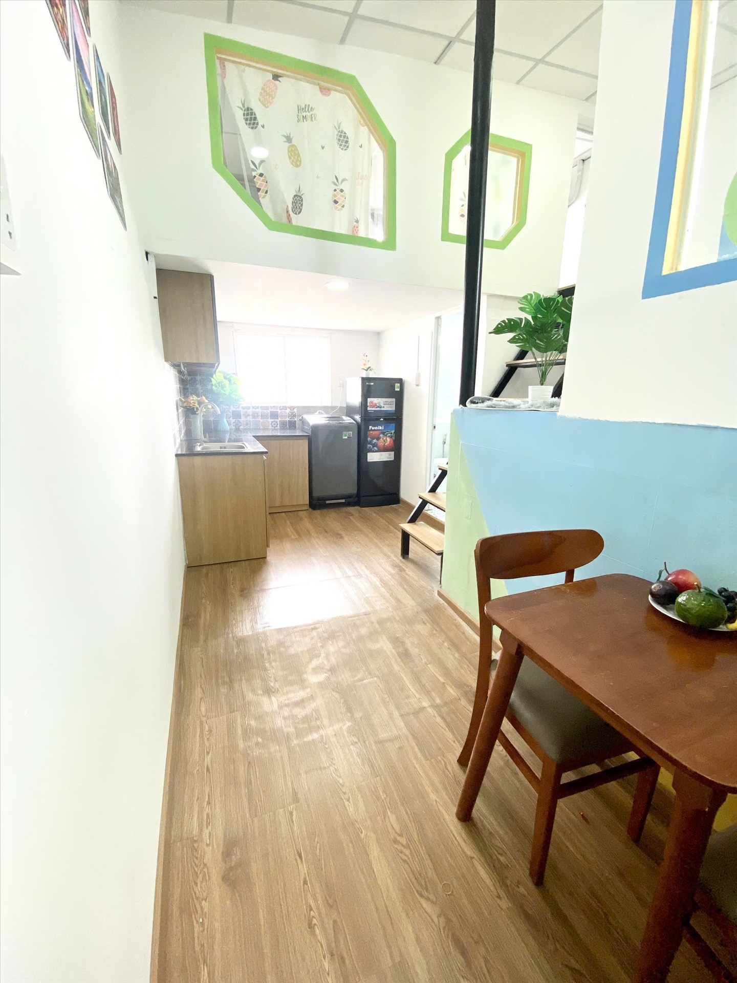 Phòng trọ 2 Phòng ngủ 60m2 tại NL Home Lạc Long Quân - Tân Bình - Phòng khách