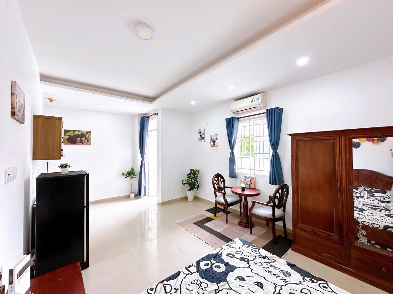 Phòng trọ Studio 30m2 tại Central House Thành Thái - Quận 10 - Phòng khách