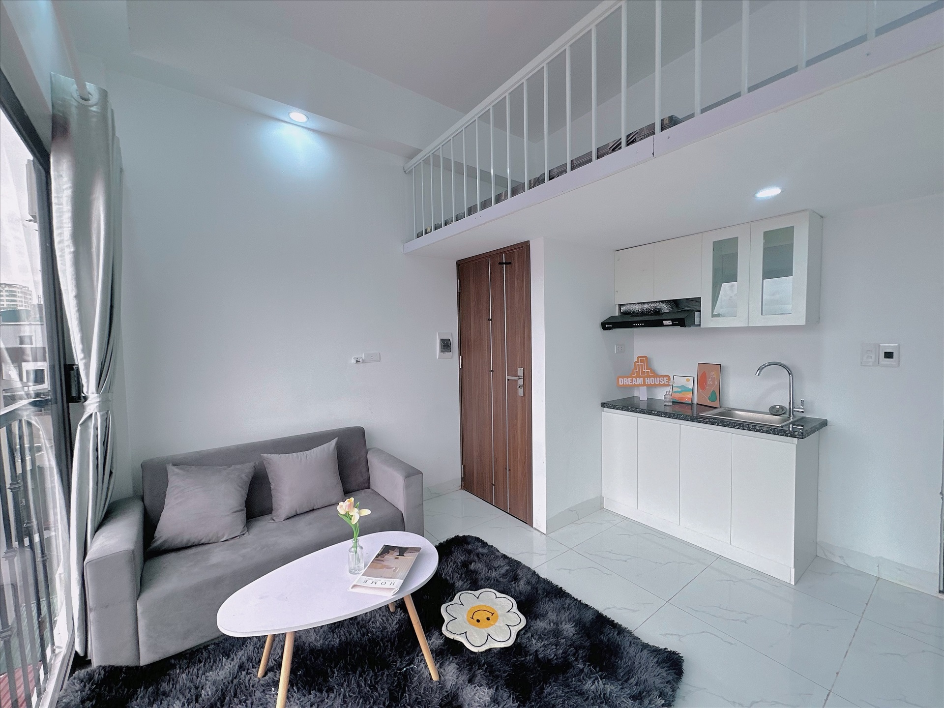 Phòng trọ Studio 20m2 tại DreamHouse Mỹ Đình - Nam Từ Liêm - Phòng khách