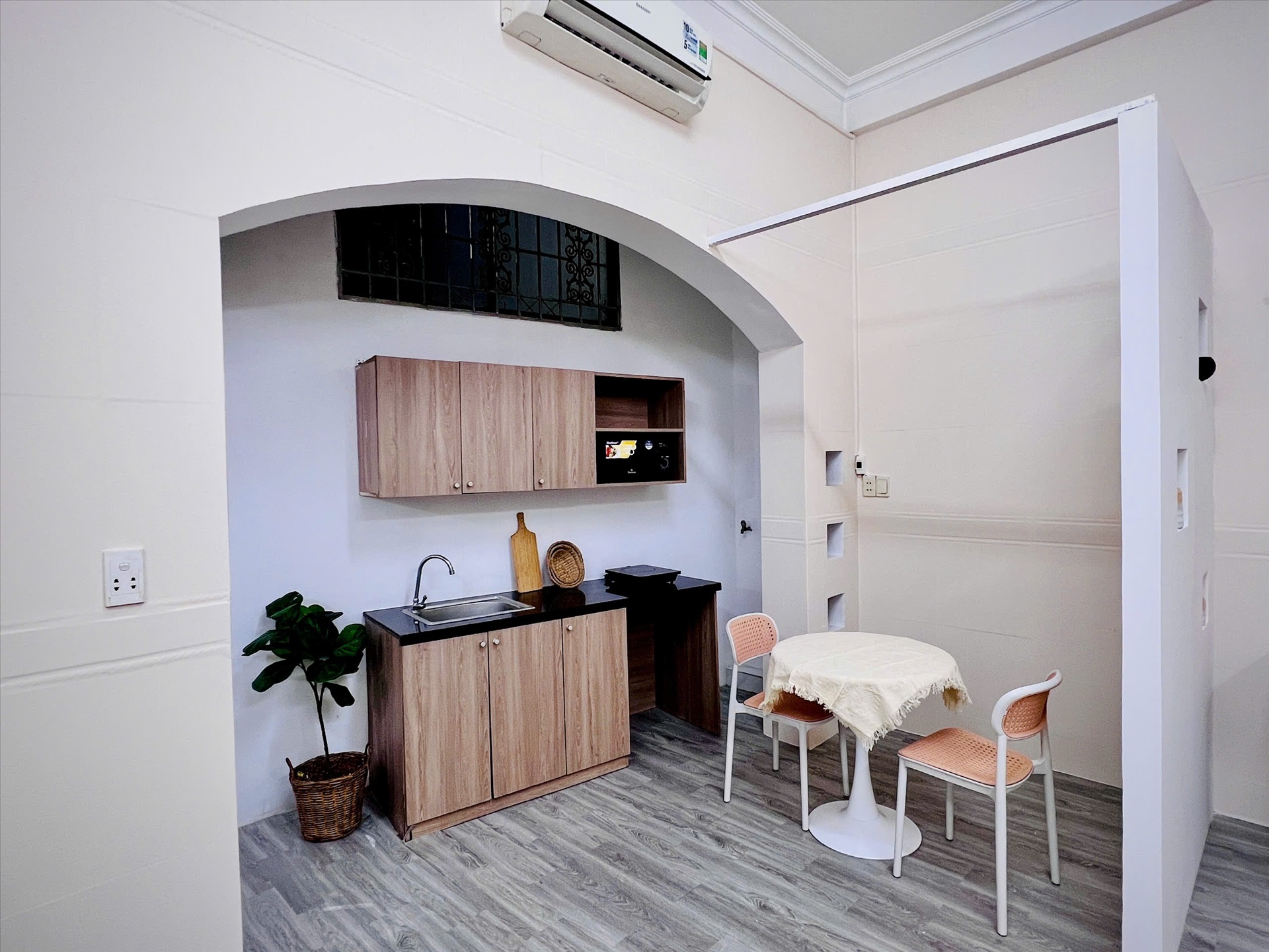 Phòng trọ James House Nguyễn Kiếm - Phú Nhuận - Phòng (*)