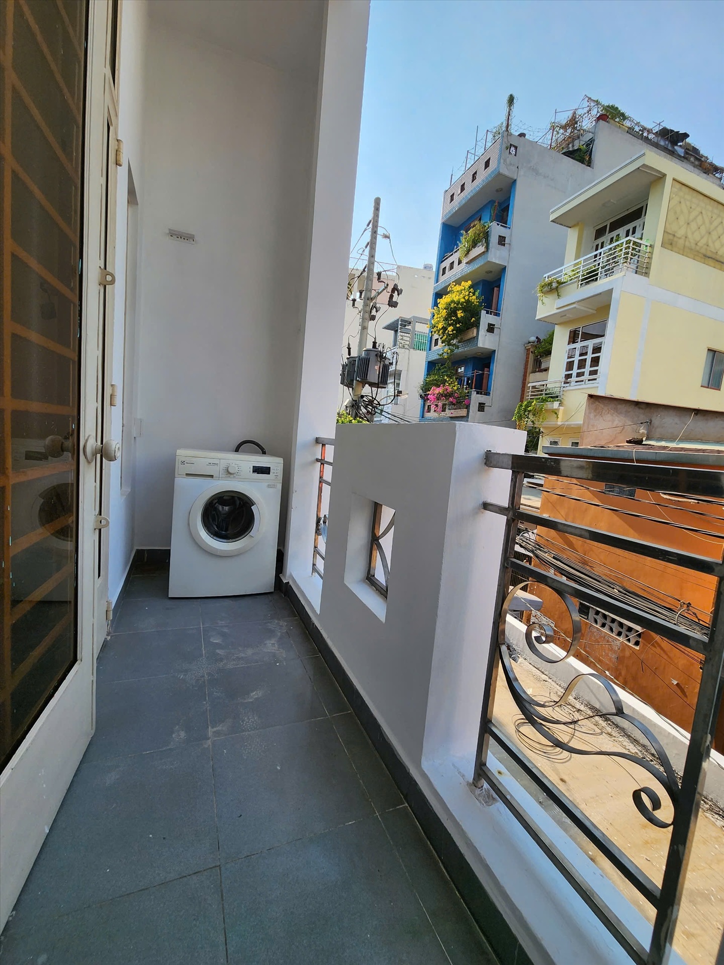 Phòng trọ Studio 27m2 tại An Home Lạc Long Quân - Tân Bình - Ban công
