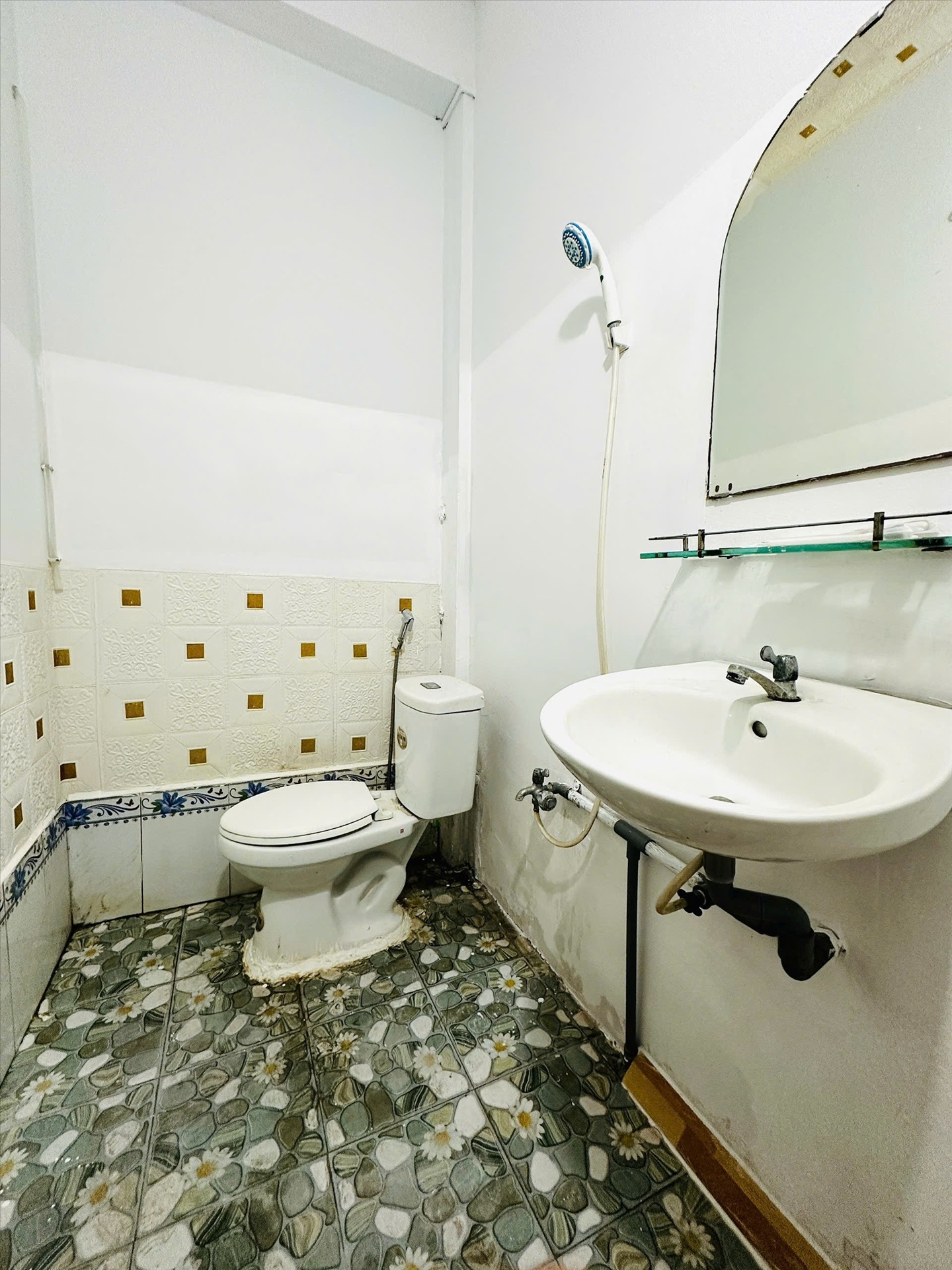 Phòng trọ Studio 18m2 tại LĐH House Hà Huy Giáp - Quận 12 - Phòng tắm