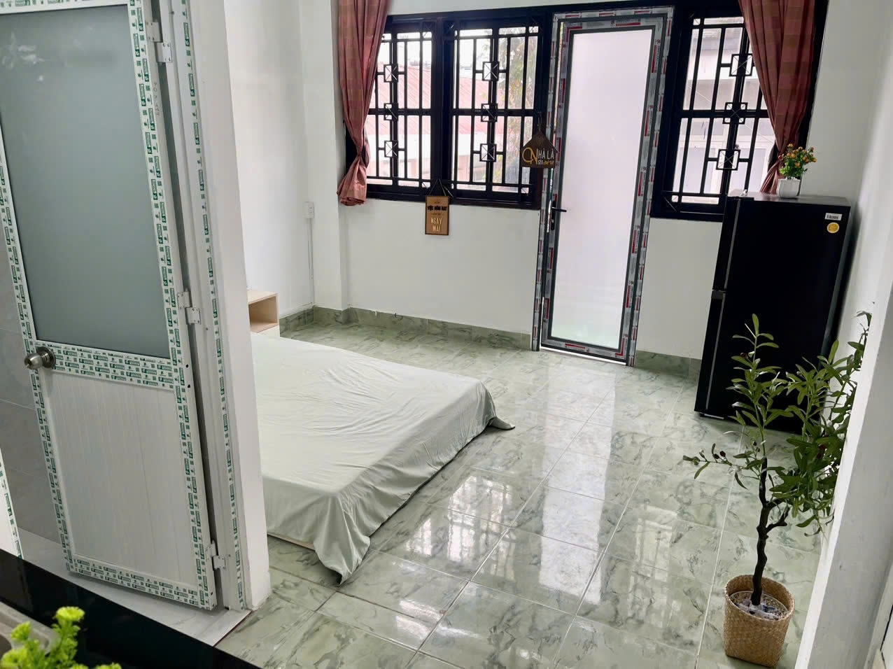 Phòng trọ Studio 25m2 tại Vũ Nhà Đất Nguyễn Văn Tố - Tân Phú - Phòng ngủ