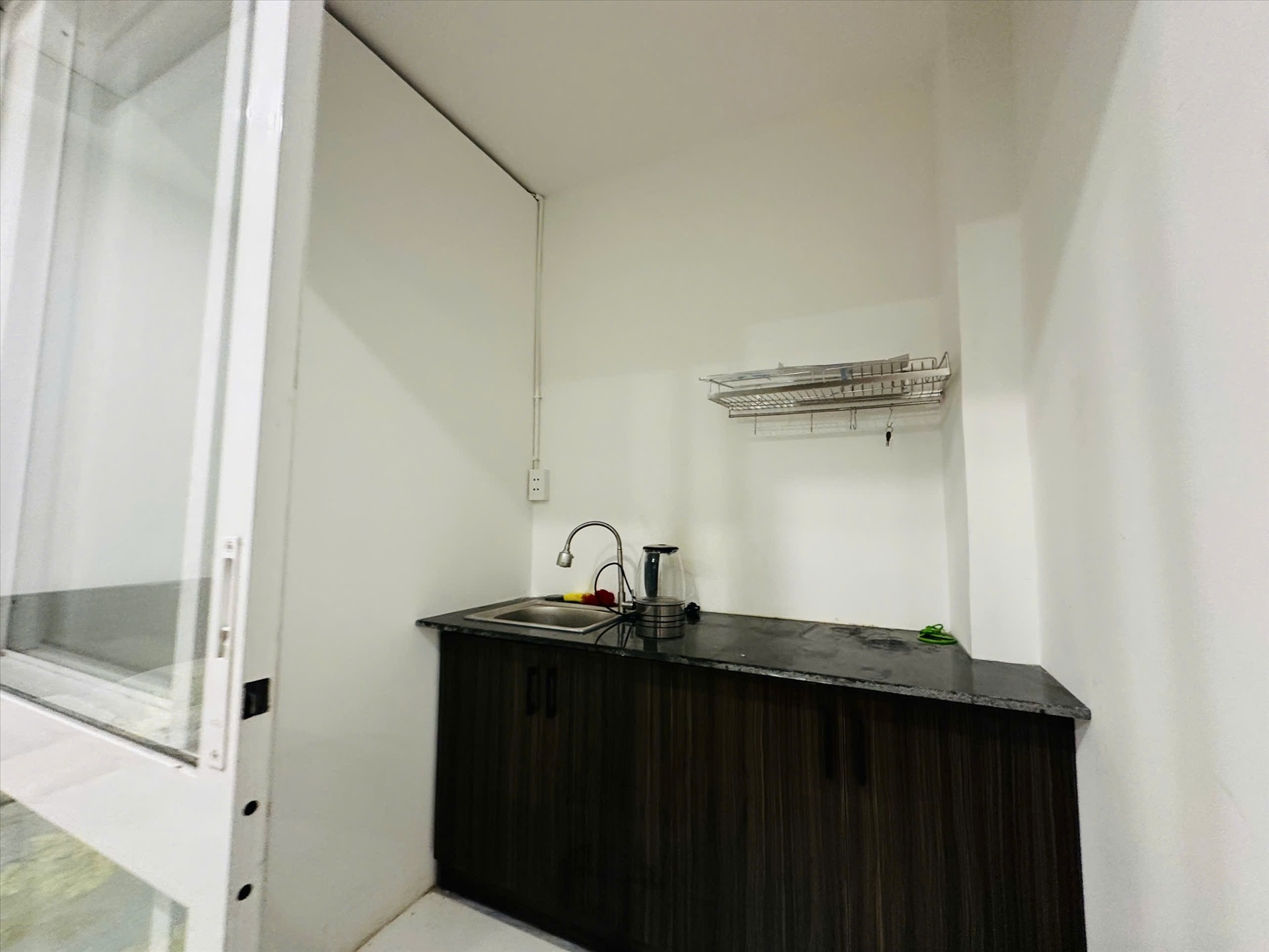 Phòng trọ 1 Phòng ngủ 30m2 tại AP House Núi Thành - Tân Bình - Phòng bếp