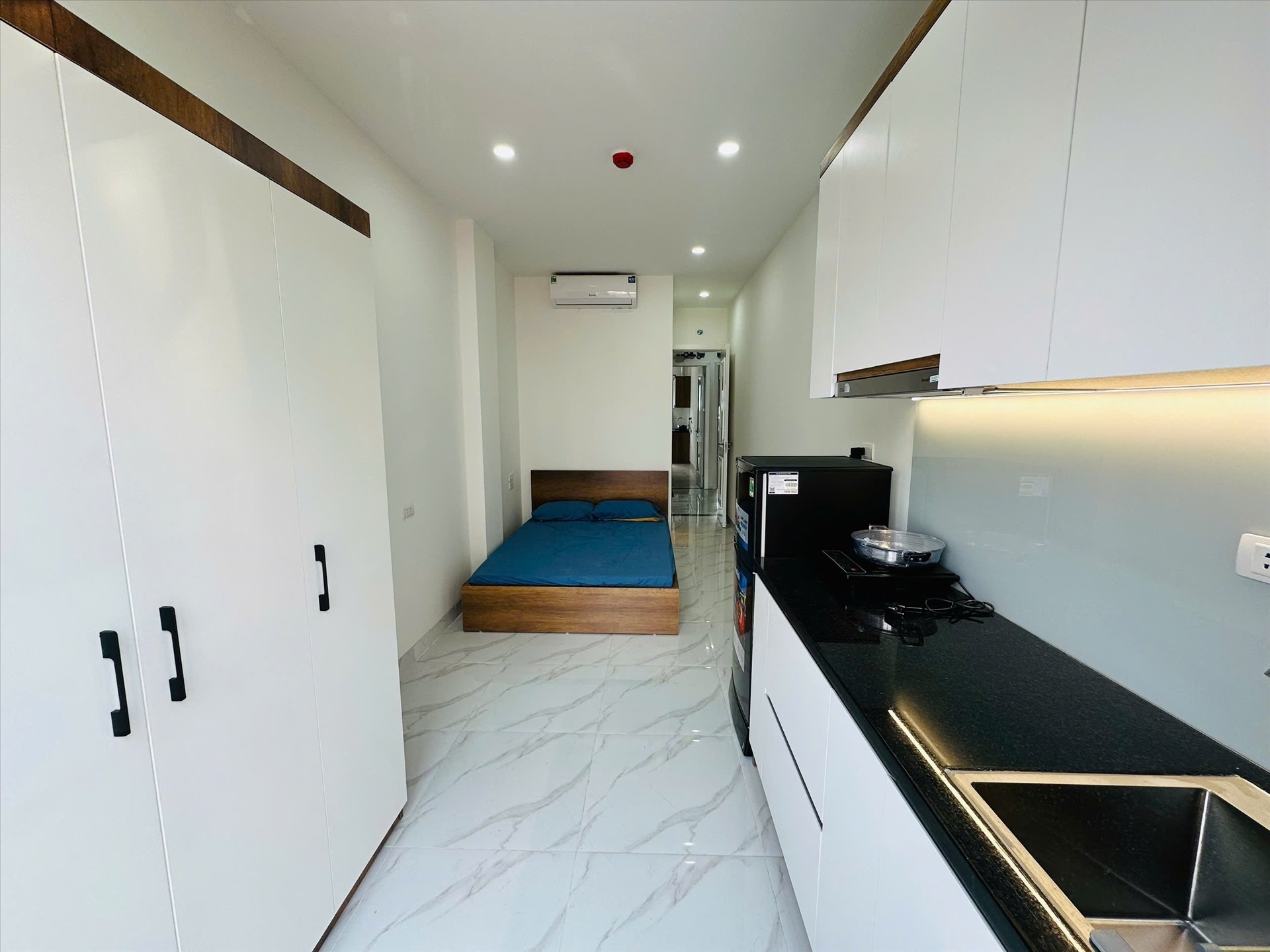 Phòng trọ HN Housing Nguyễn Khánh Toàn - Cầu Giấy - Phòng (*)