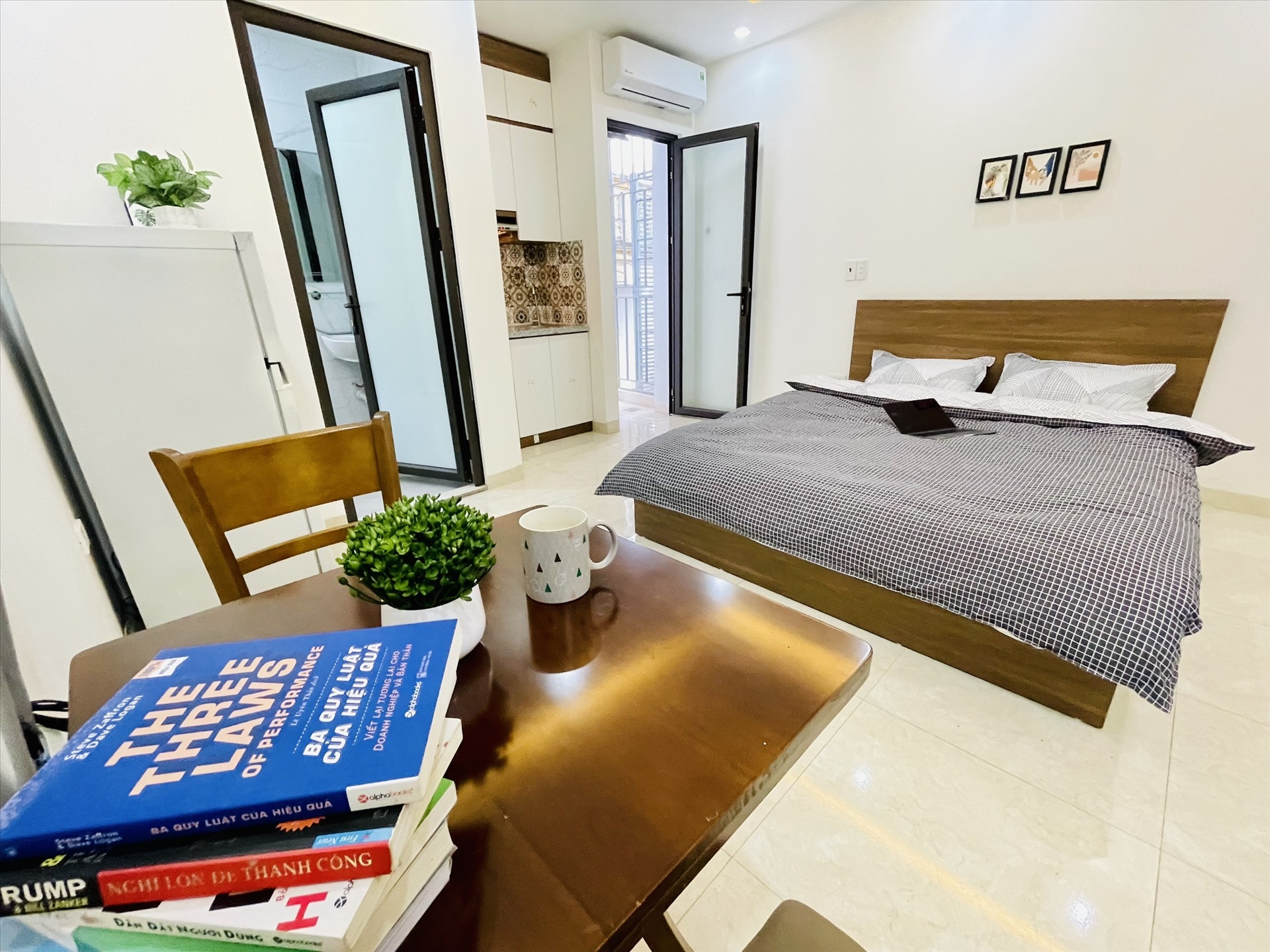 Phòng trọ Airstay Lê Duẩn - Đống Đa - Phòng (*)