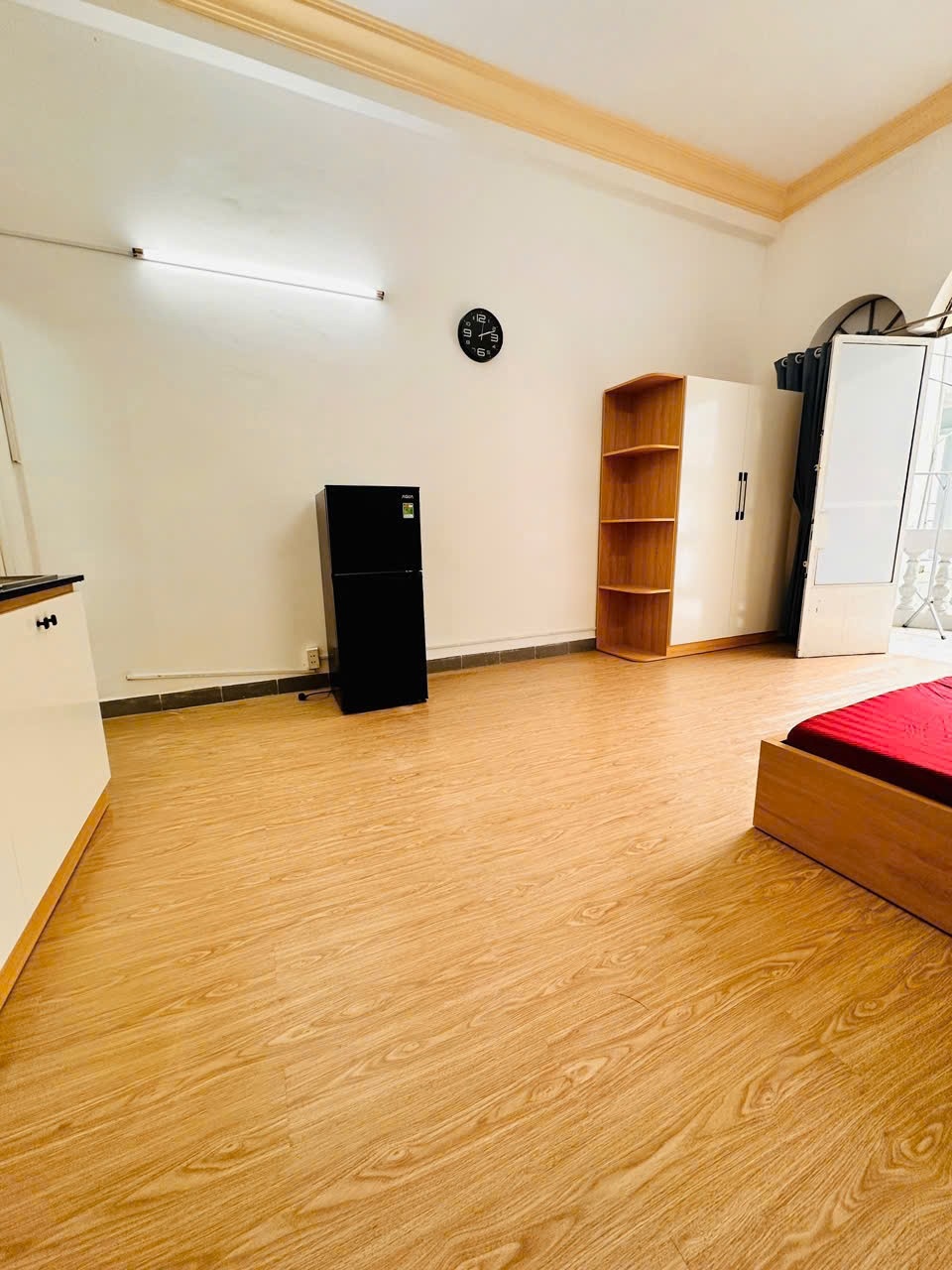 Phòng trọ AT House Trường Sơn - Tân Bình - Phòng (*)