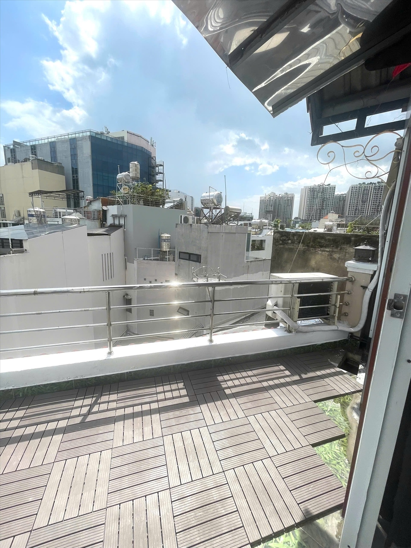 Phòng trọ 1 Phòng ngủ 35m2 tại D House Đường số 4 - Quận 3 - Ban công