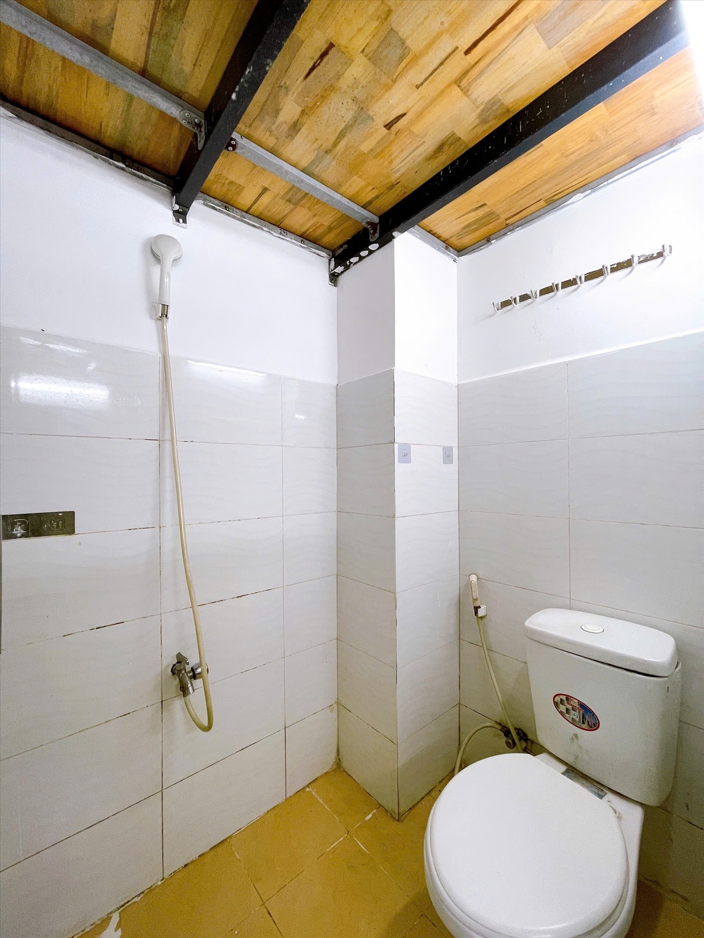 Phòng trọ Duplex 25m2 tại BB House Thoại Ngọc Hầu - Tân Phú - Phòng tắm
