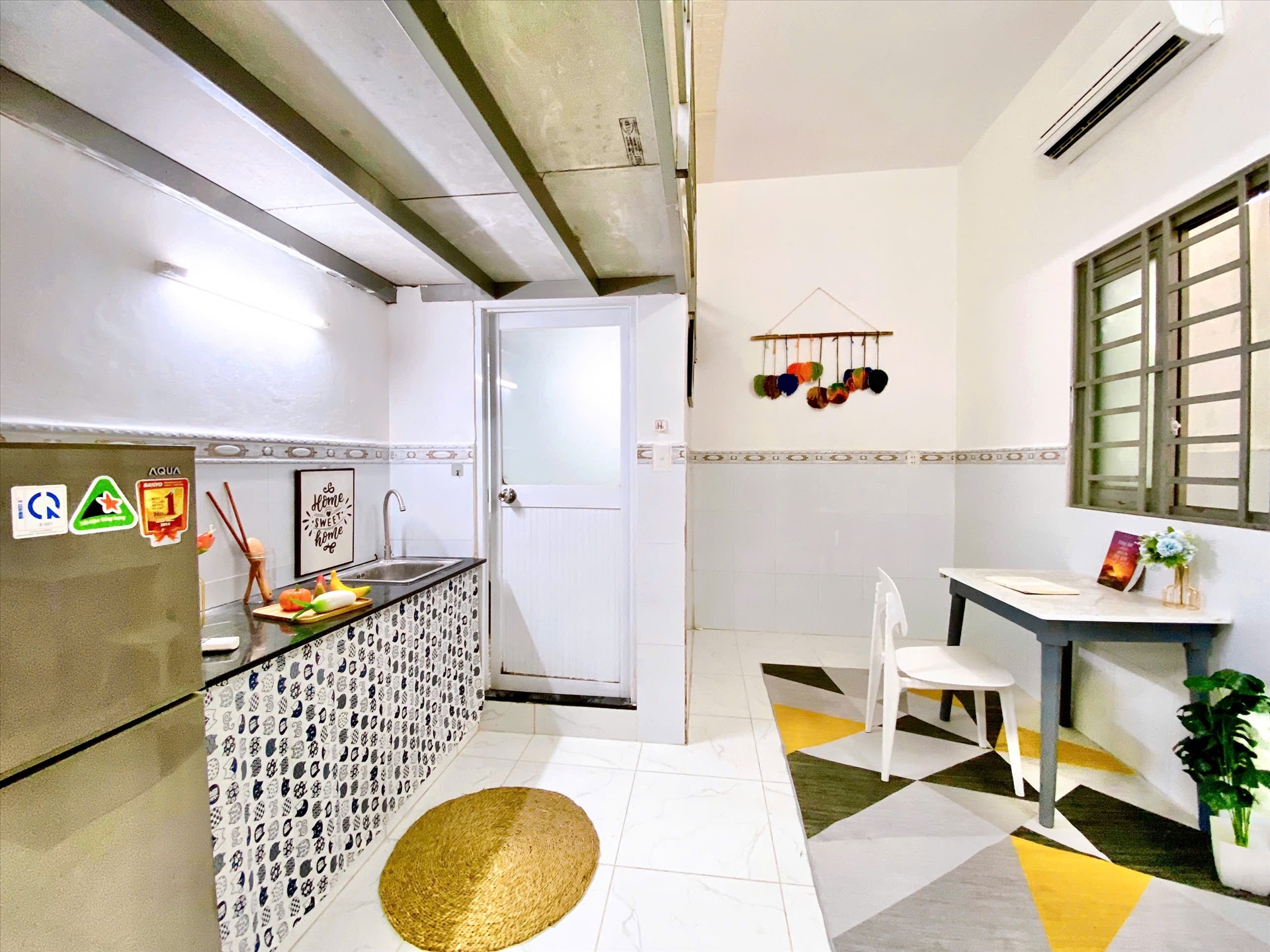 Phòng trọ Roomy Home Bạch Đằng - Tân Bình - Phòng (*)