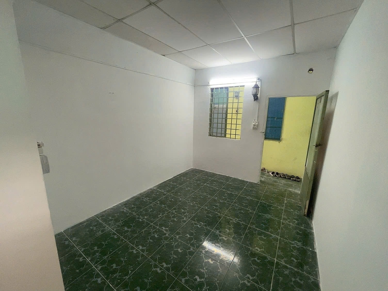 Phòng trọ Studio 18m2 tại LG Home Phùng Tá Chu - Bình Tân - Phòng khách