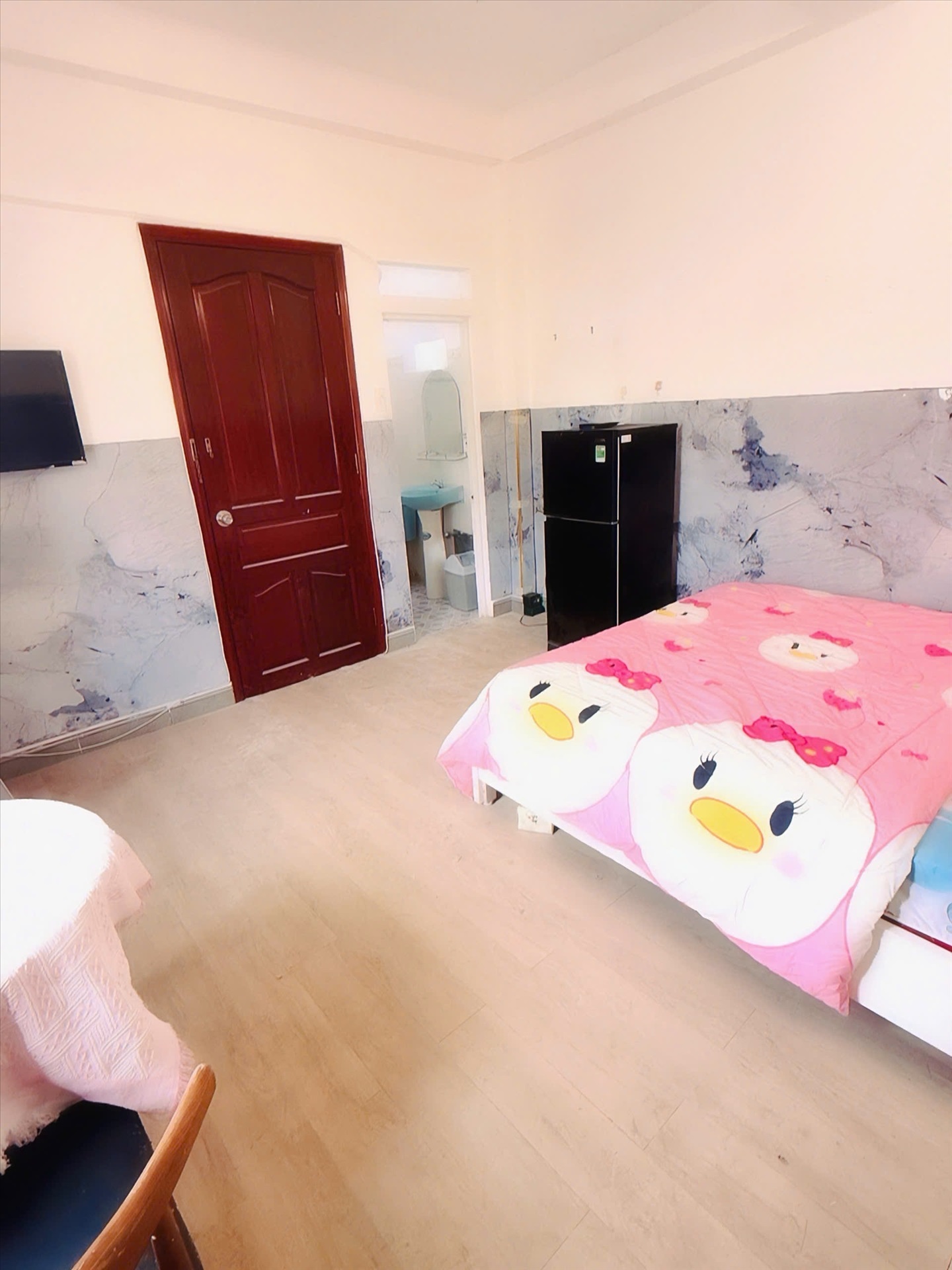 Phòng trọ B House Đỗ Quang Đẩu - Quận 1 - Phòng (*)