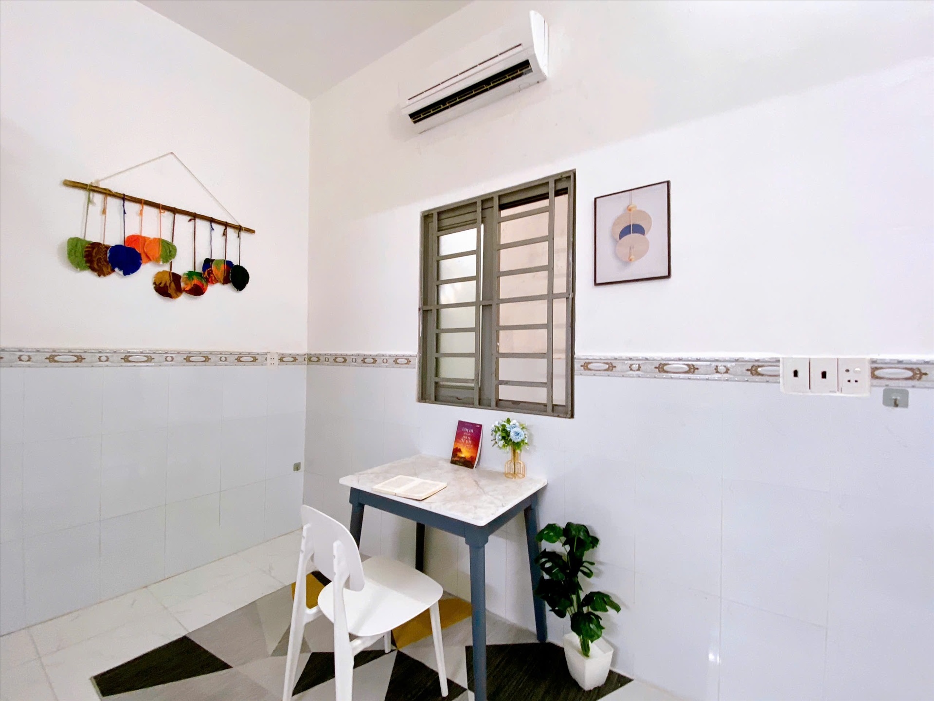 Phòng trọ Duplex 25m2 tại Roomy Home Bạch Đằng - Tân Bình - Góc làm việc
