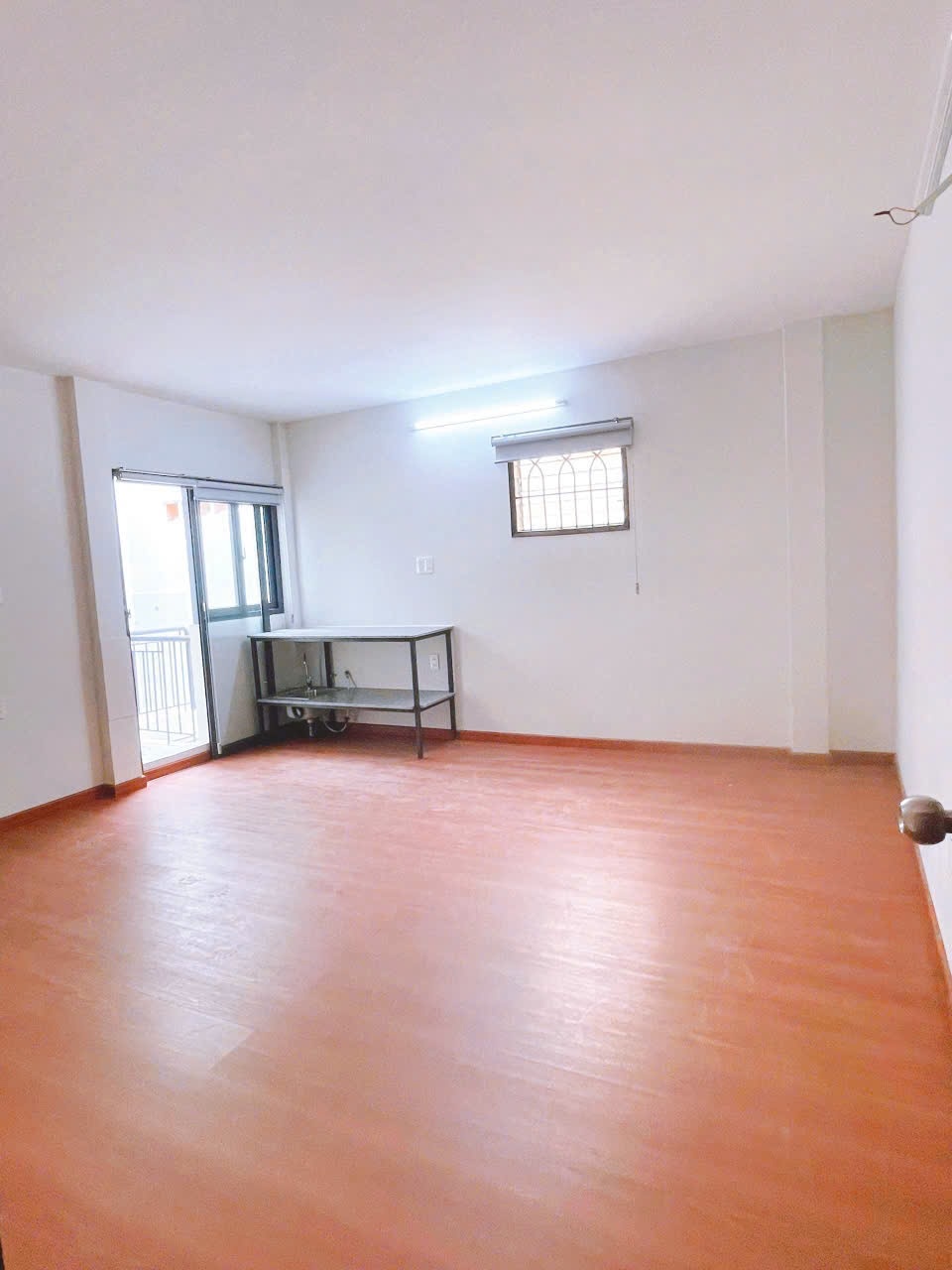 Phòng trọ Studio 25m2 tại Central House Nguyễn Hậu - Tân Phú - Phòng khách