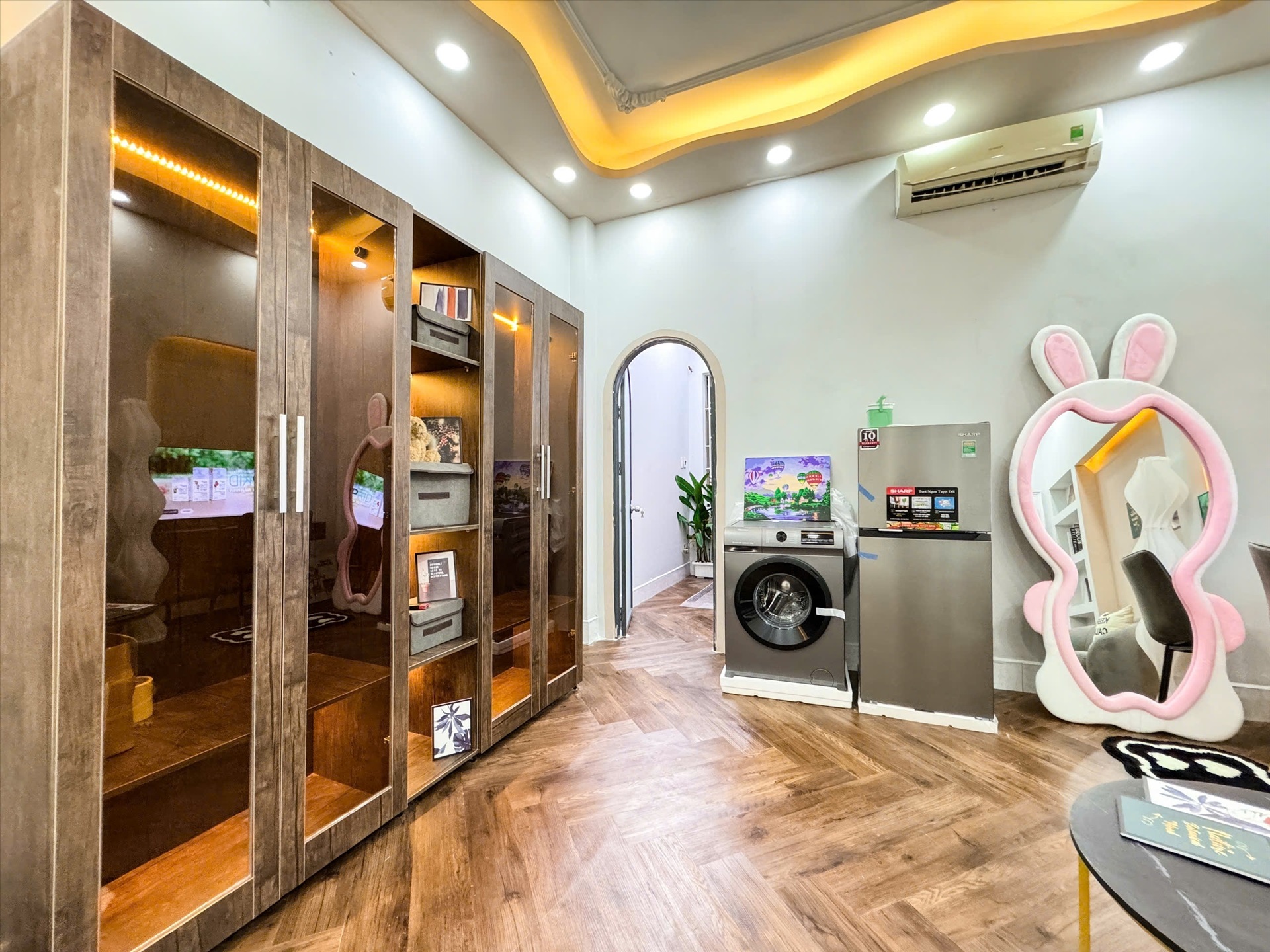 Phòng trọ 1 Phòng ngủ 40m2 tại Kinghome Văn Chung 2 - Tân Bình - Phòng khách