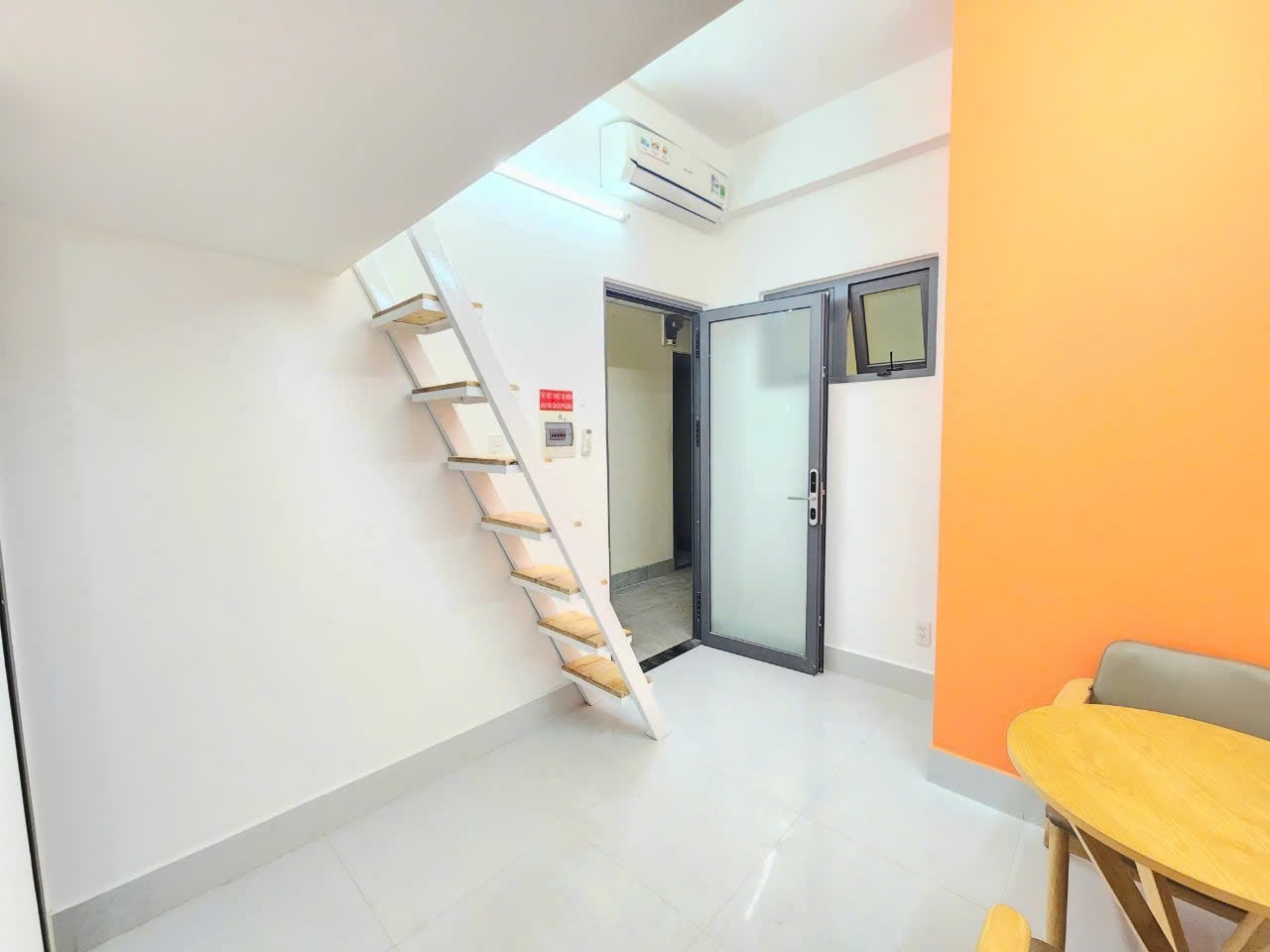 Phòng trọ IRIS House Xô Viết Nghệ Tĩnh - Bình Thạnh - Phòng (*)