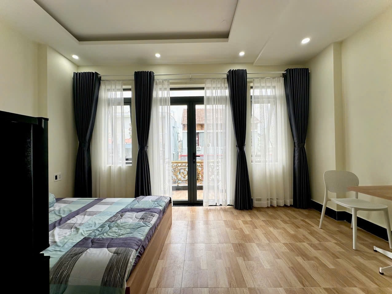 Phòng trọ CT Home Ca Văn Thỉnh - Tân Bình - Phòng (*)