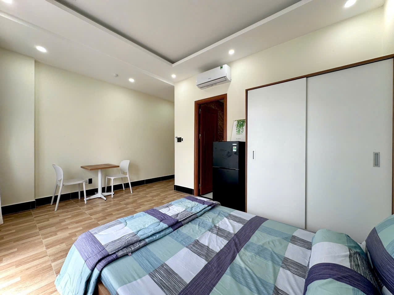 Phòng trọ CT Home Ca Văn Thỉnh - Tân Bình - Phòng (*)