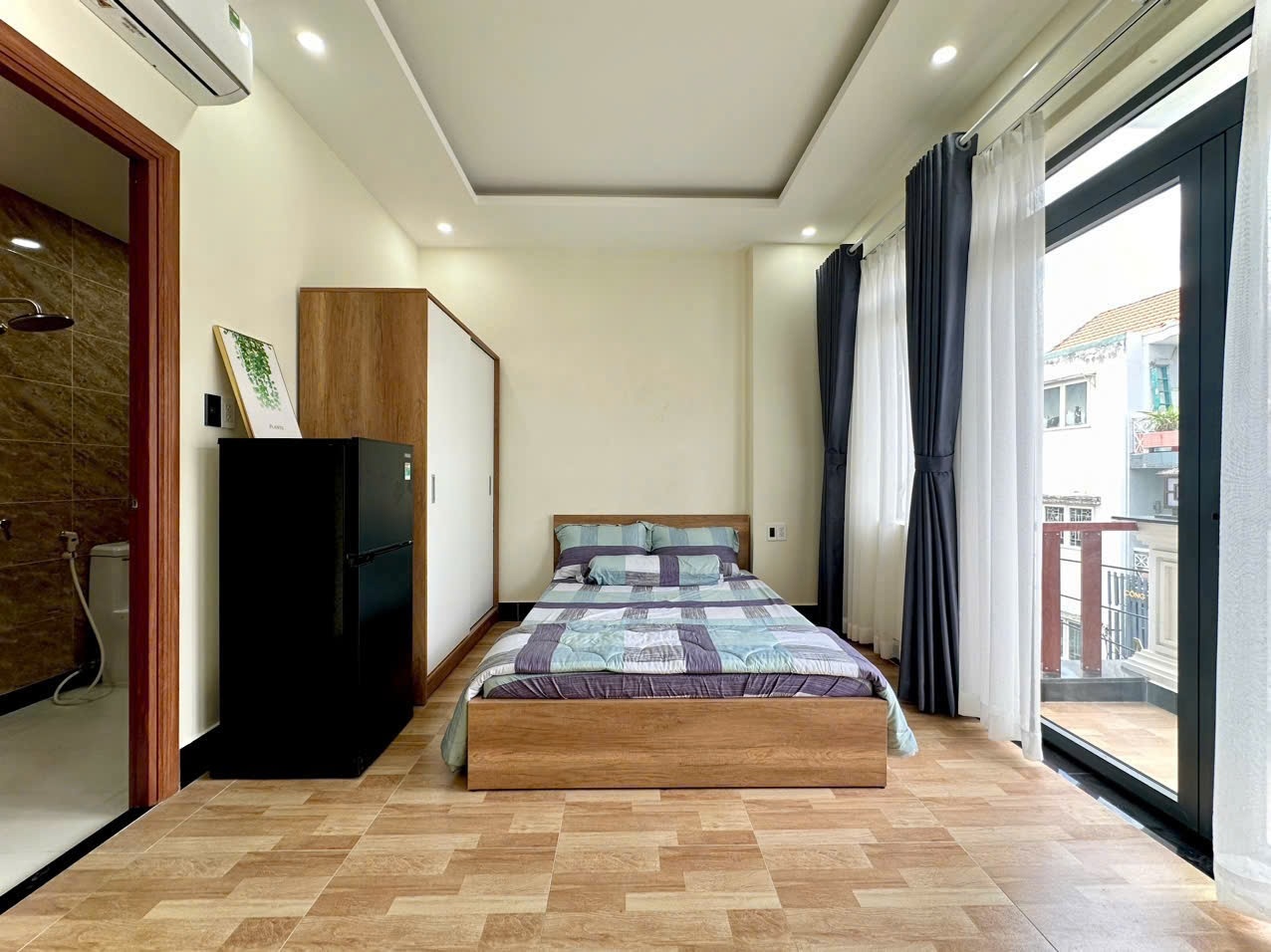 Phòng trọ CT Home Ca Văn Thỉnh - Tân Bình - Phòng (*)