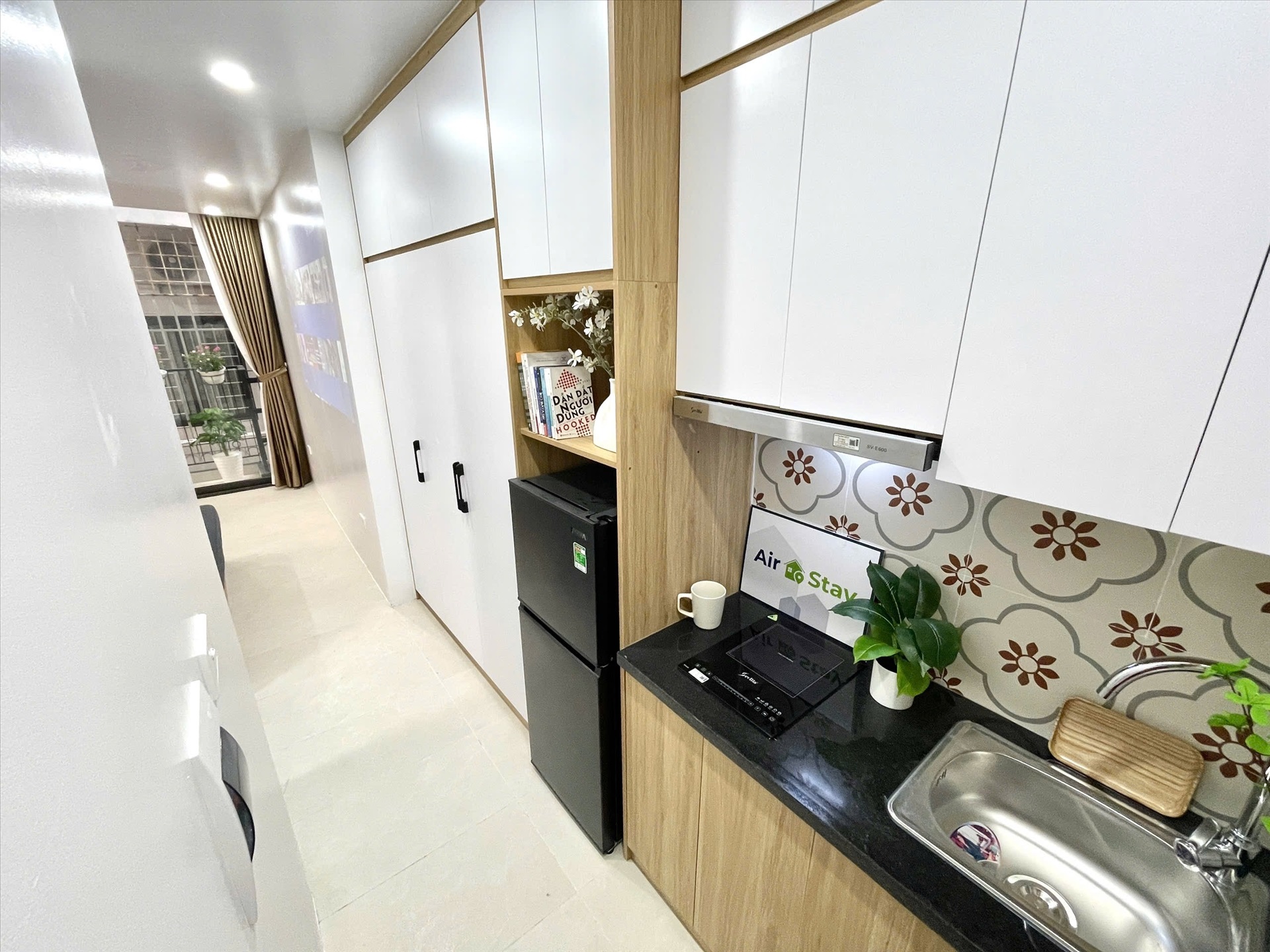 Phòng trọ Studio 25m2 tại Airstay Hoàng Quốc Việt  - Phòng bếp