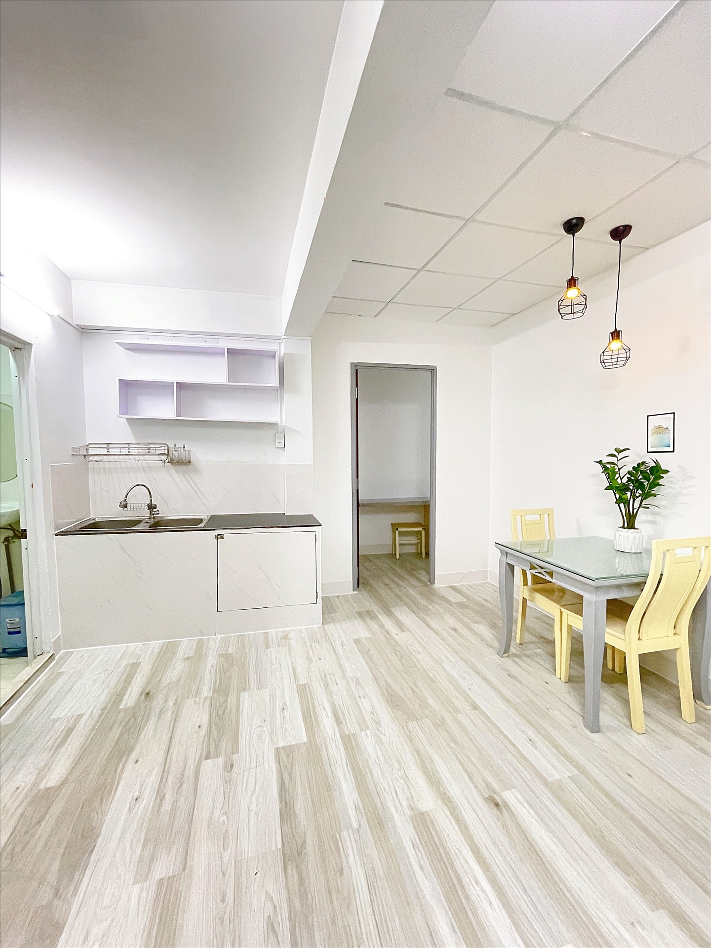 Phòng trọ 2 Phòng ngủ 70m2 tại Fam Home Nguyễn Súy - Tân Phú - Phòng khách