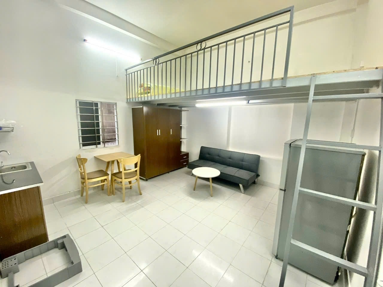 Phòng trọ LTL Home Nguyễn Minh Hoàng - Tân Bình - Phòng (*)