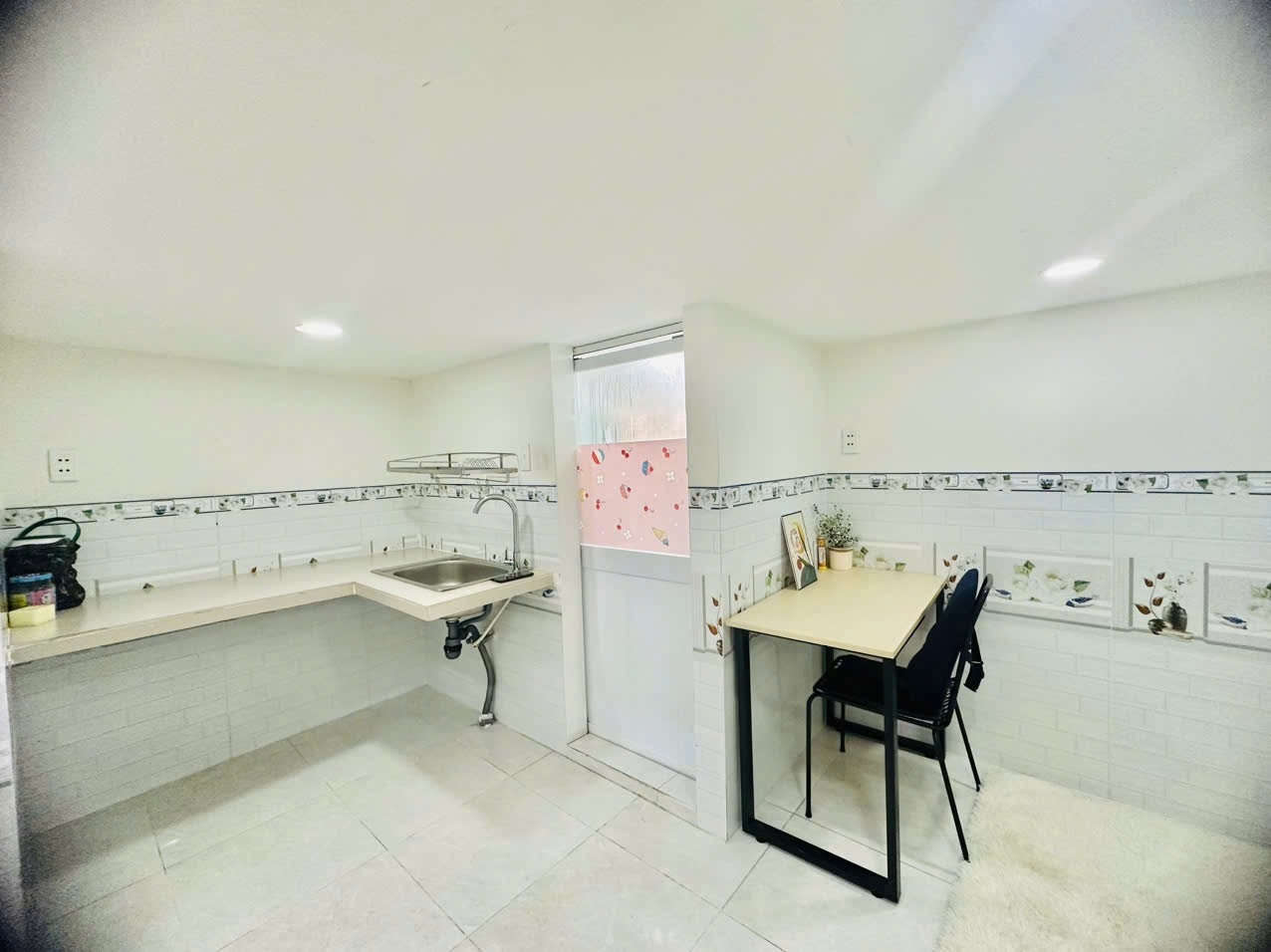 Phòng trọ NF Apartment Tô Hiệu - Tân Phú - Phòng (*)