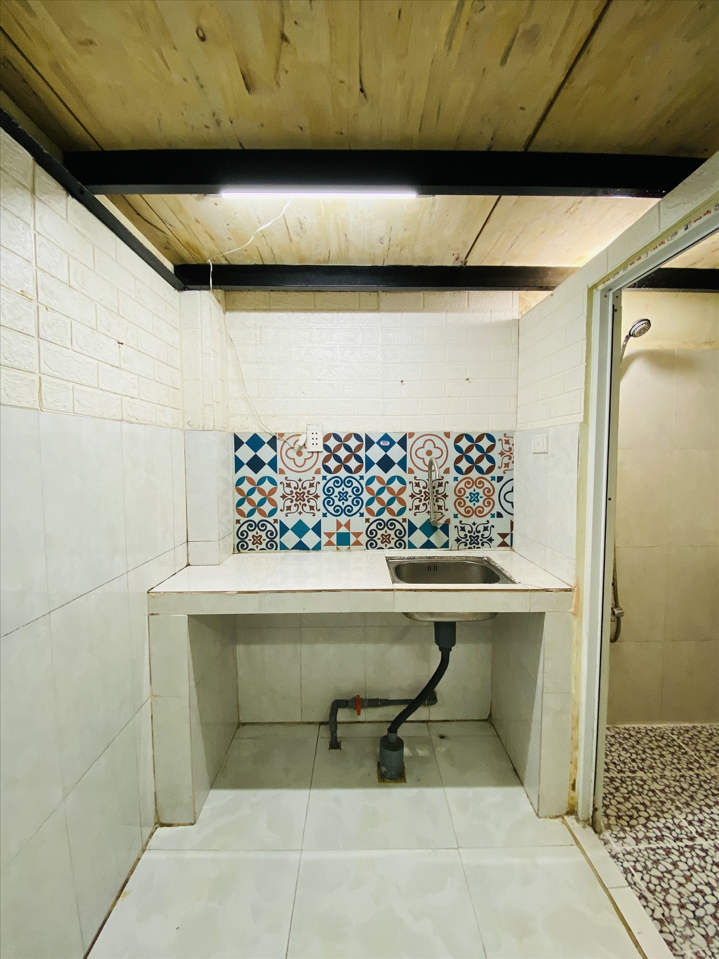 Phòng trọ Duplex 18m2 tại Fam Home Đường B2 - Tân Phú - Phòng bếp