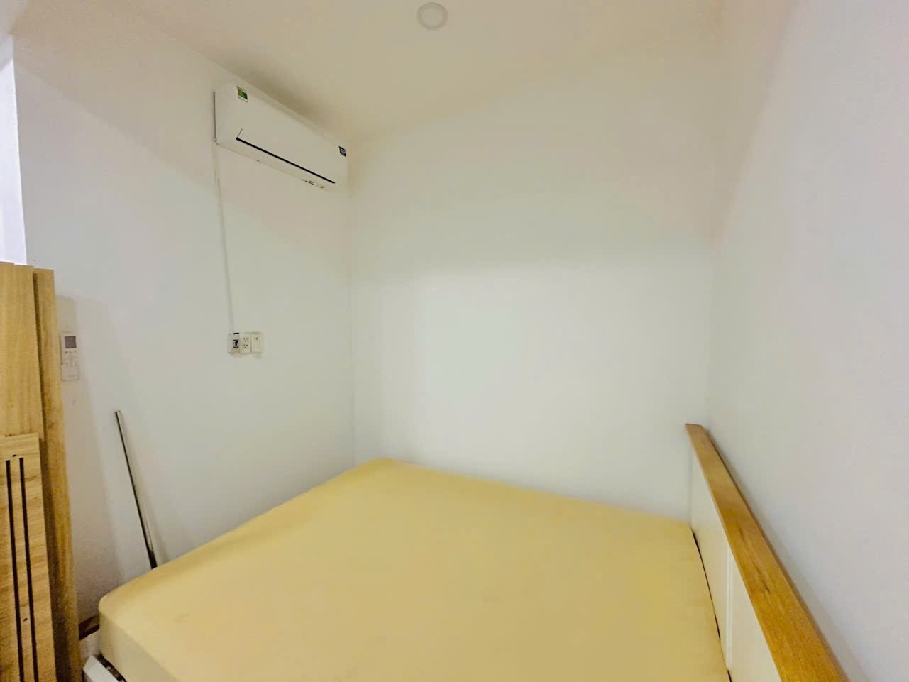Phòng trọ CY Home Lê Văn Sỹ - Quận 3 - Phòng (*)