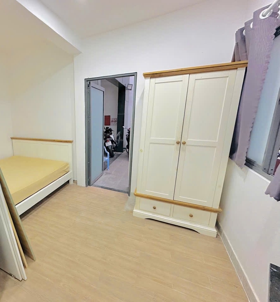 Phòng trọ CY Home Lê Văn Sỹ - Quận 3 - Phòng (*)
