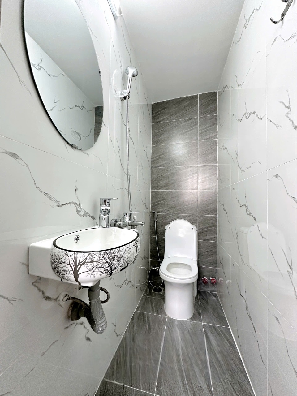 Phòng trọ Studio 20m2 tại GP House Hai Bà Trưng - Quận 3 - Phòng tắm