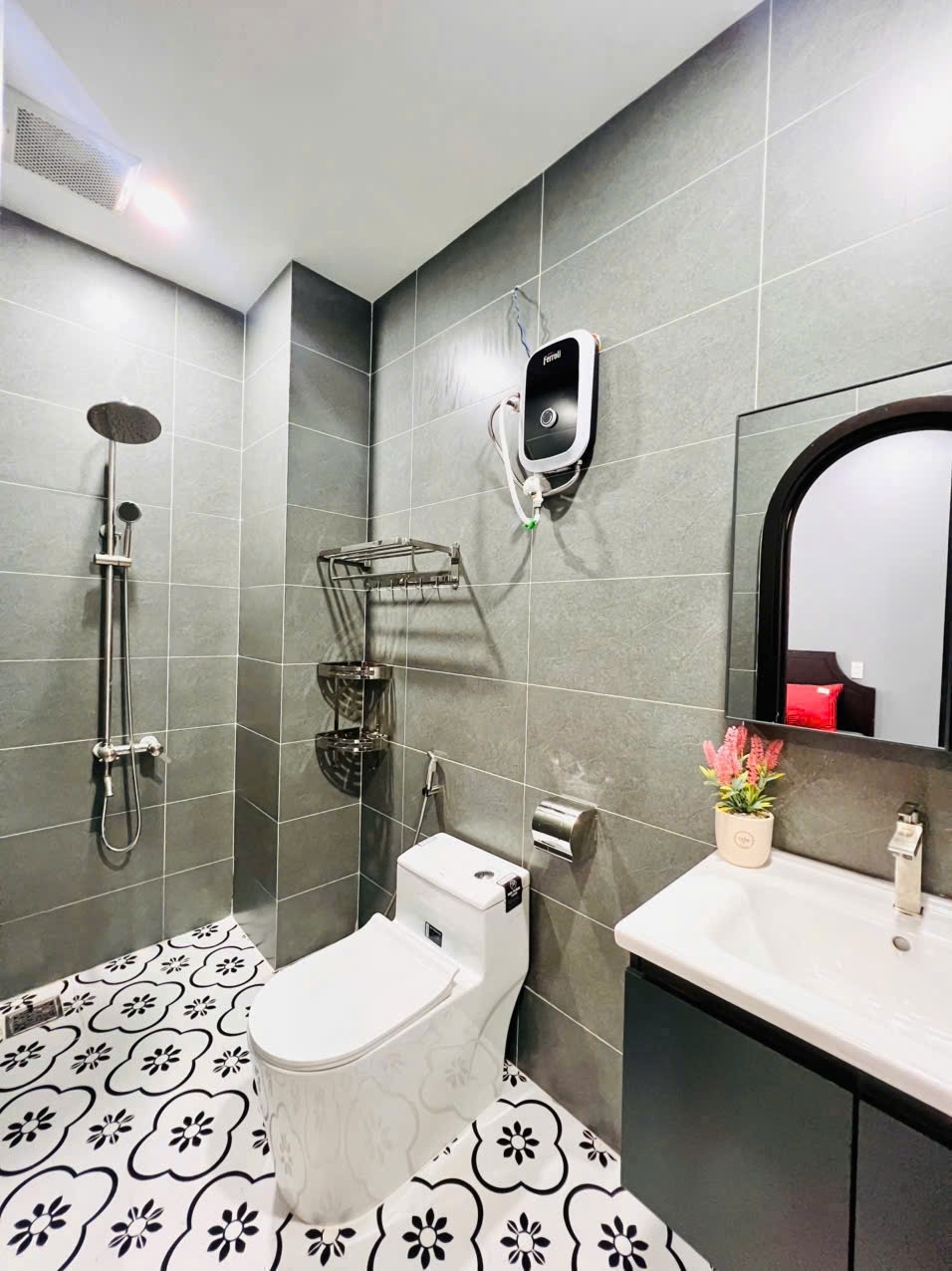 Phòng trọ Studio 25m2 tại Lacasa Home Trương Phước Phan - Bình Tân - Phòng tắm