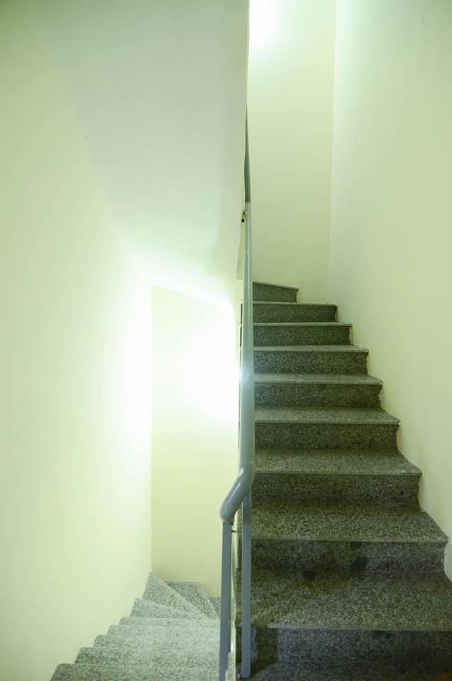 Phòng trọ HappyHomes Hồ Tùng Mậu - Nam Từ Liêm - Khu cầu thang chung (*)