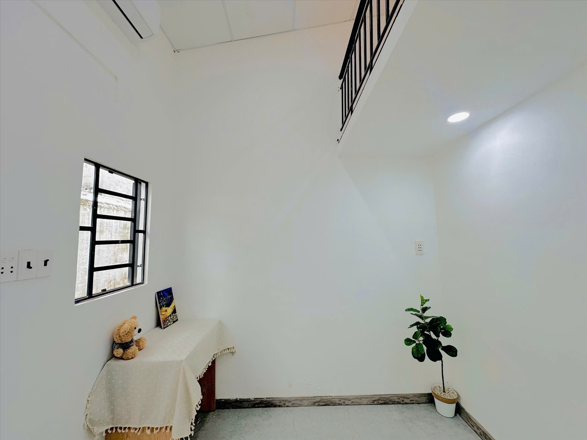 Phòng trọ AH House Trường Chinh - Quận 12 - Phòng (*)