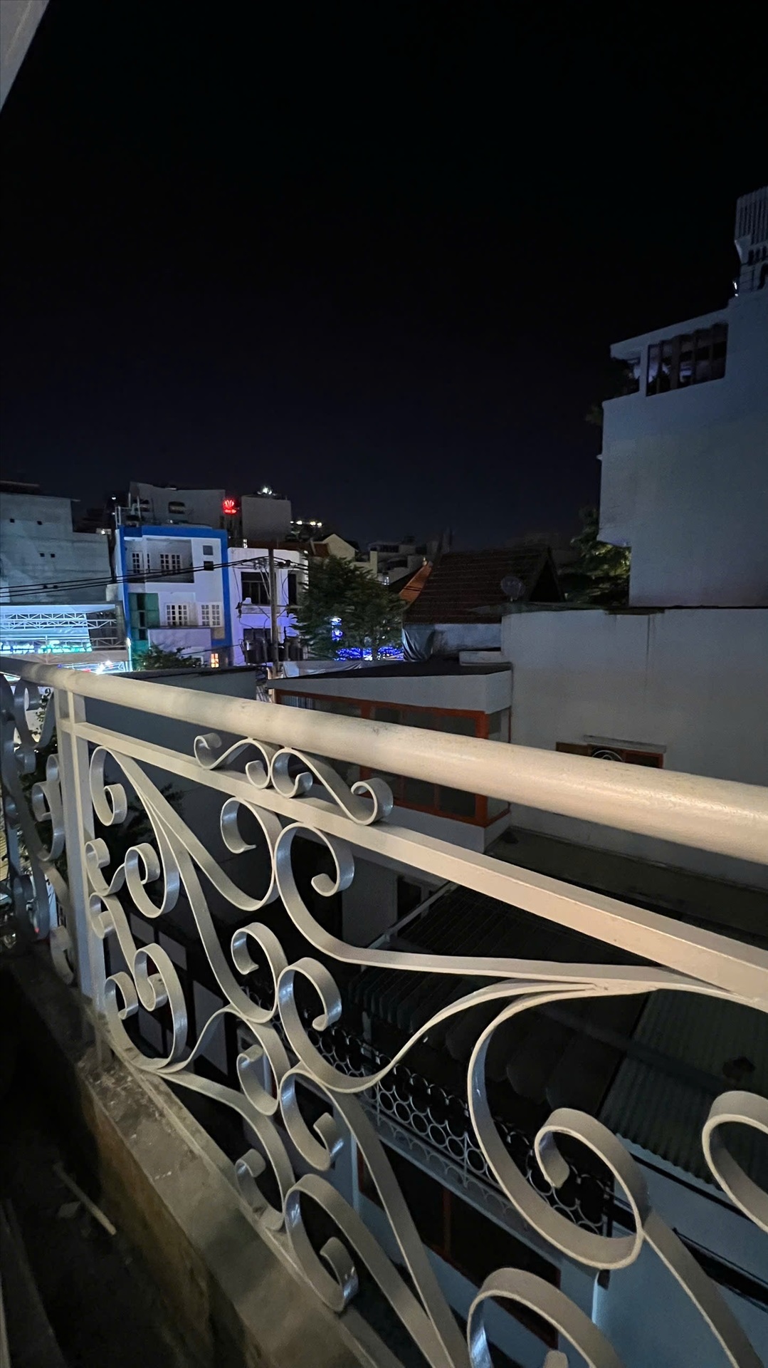 Phòng trọ 1 Phòng ngủ 35m2 tại Đất Lành Apartment Yên Thế - Tân Bình - Ban công